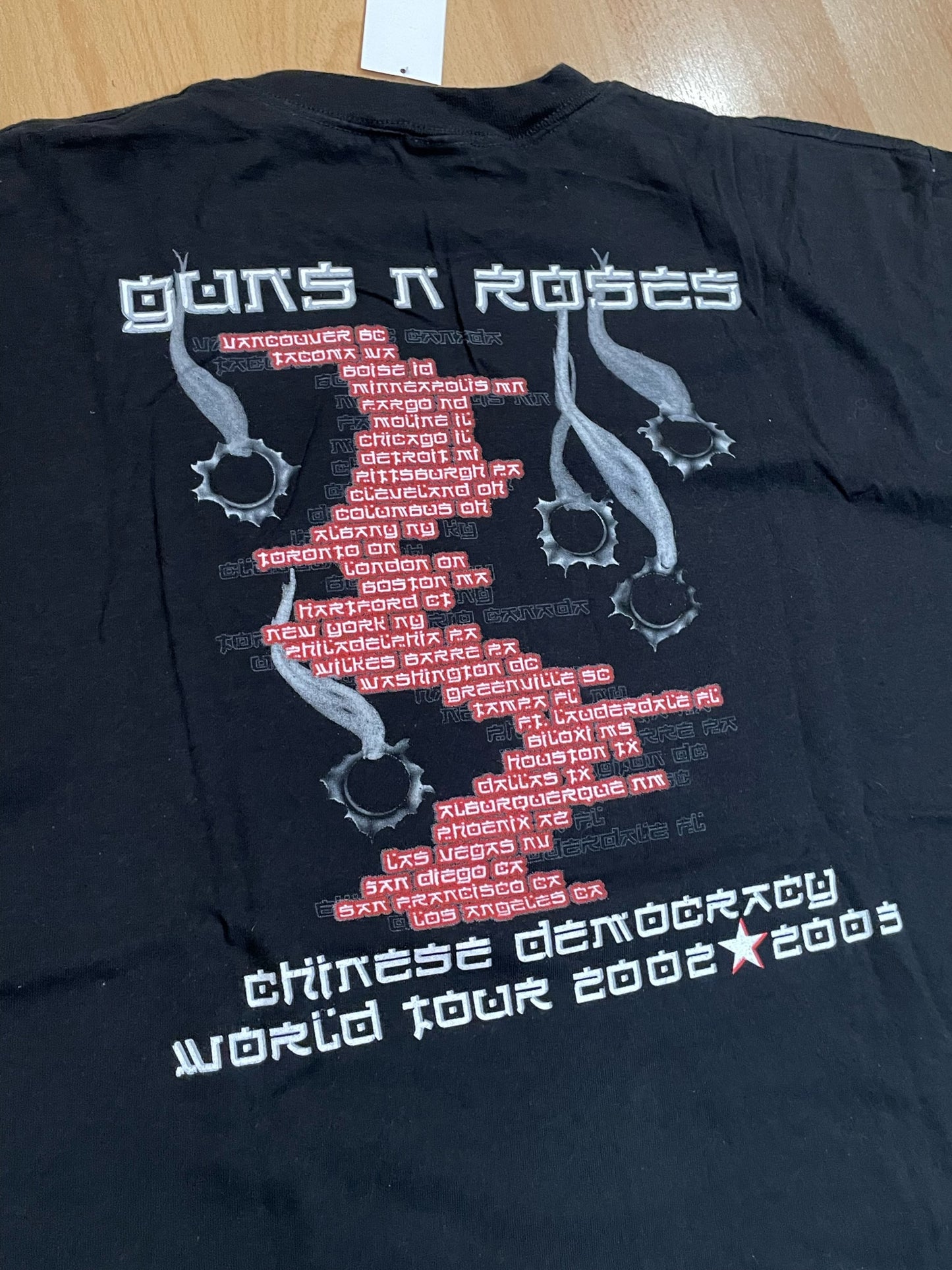 GUNS N ROSES "WORLD TOUR 2002-2003" MUSIC BAND T-SHIRT SZ: XL