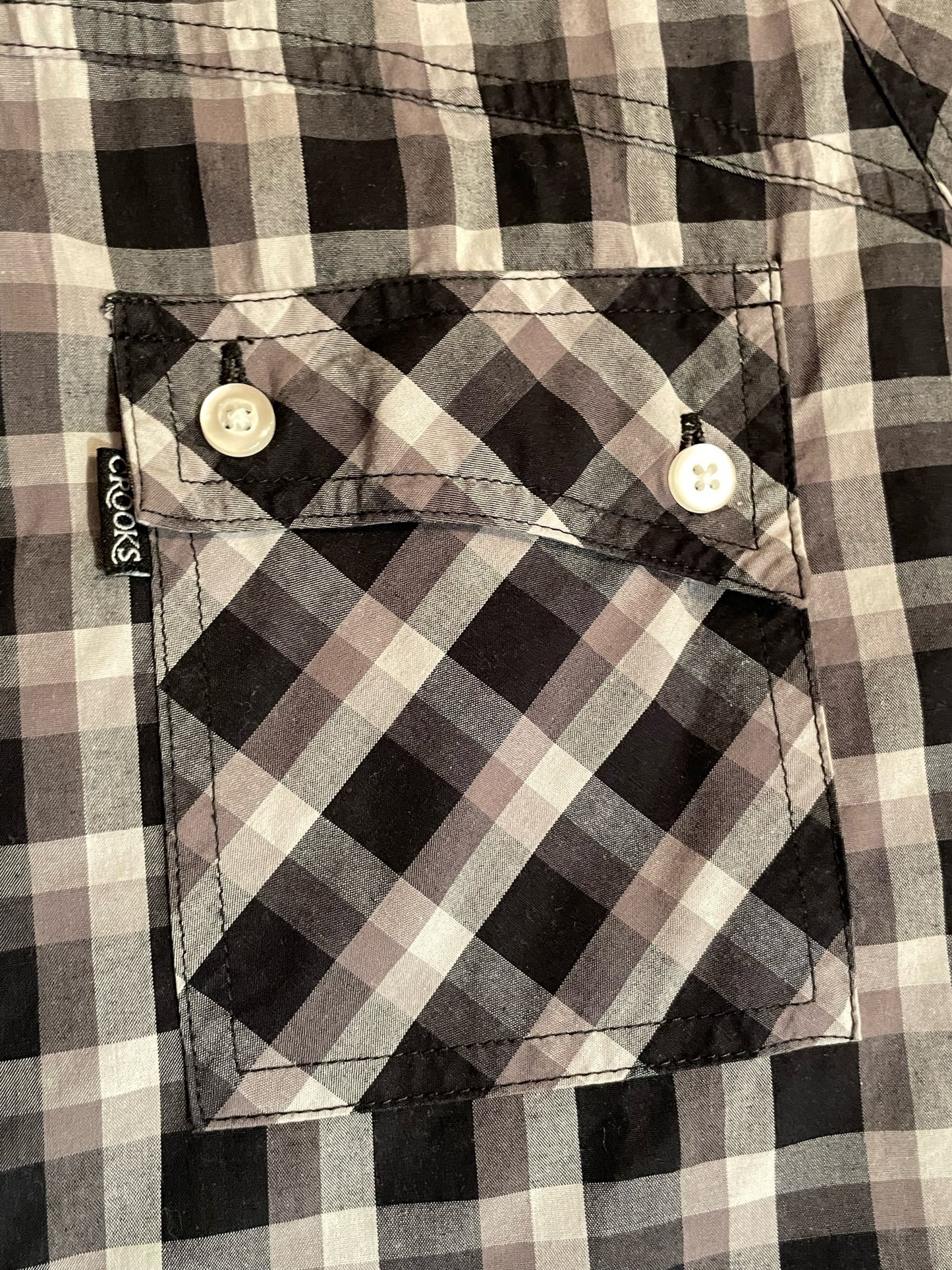 CROOKS & CASTLES CHECKED SHORT SLEEVES SHIRT SZ: M