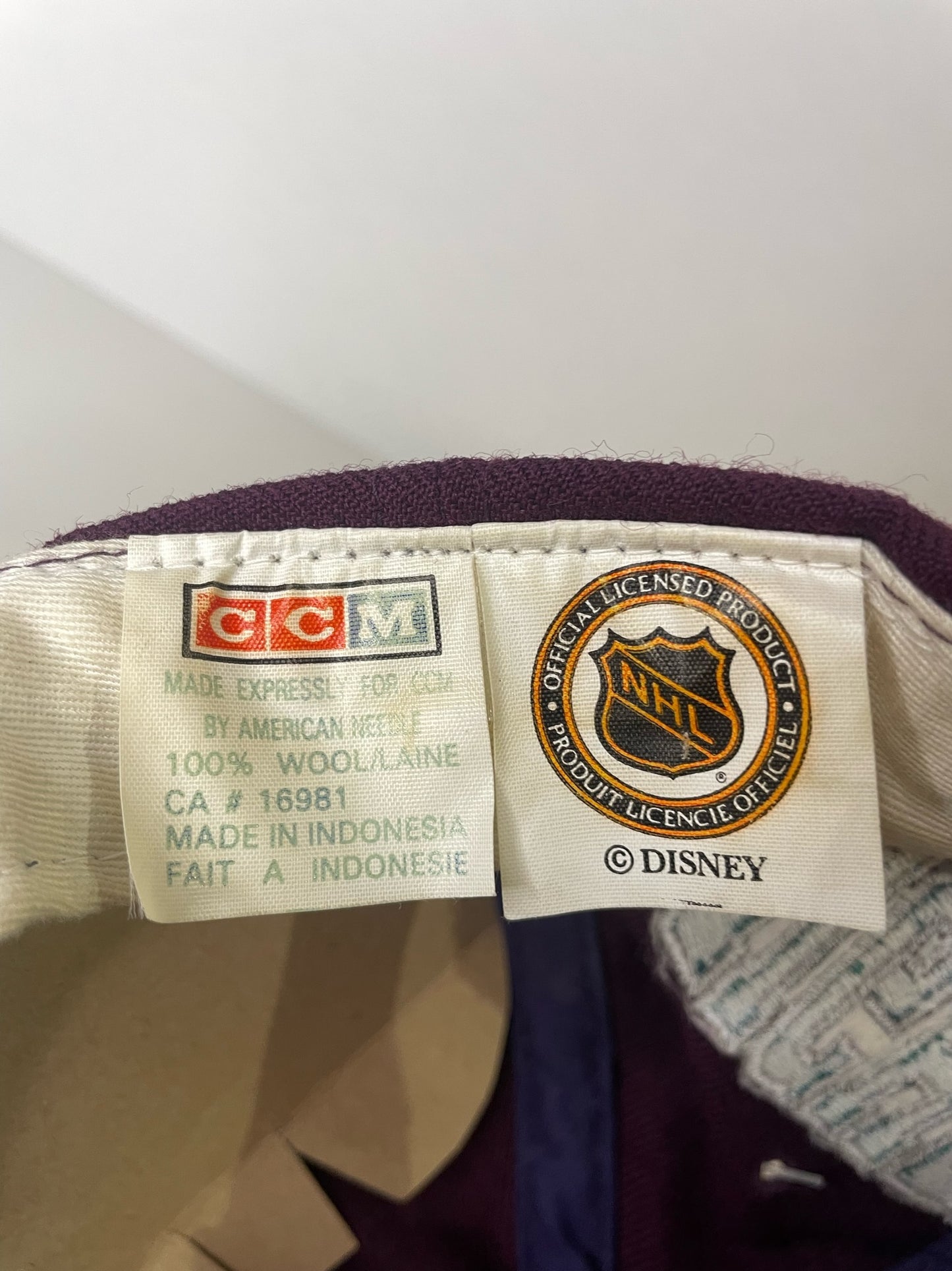VINTAGE 90s MIGHTY DUCKS "DISNEY" CCM SNAPBACK CAP HAT