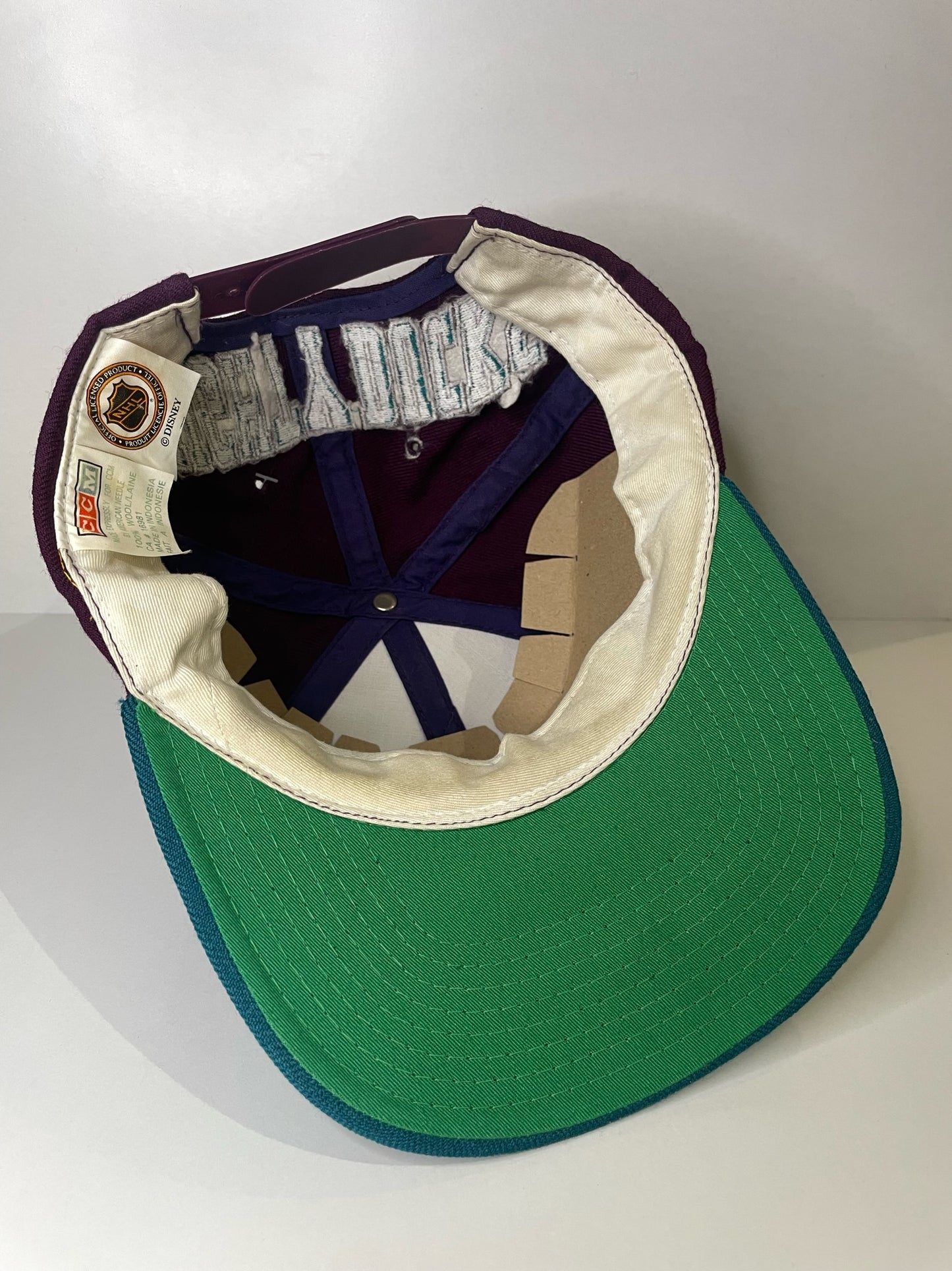 VINTAGE 90s MIGHTY DUCKS "DISNEY" CCM SNAPBACK CAP HAT