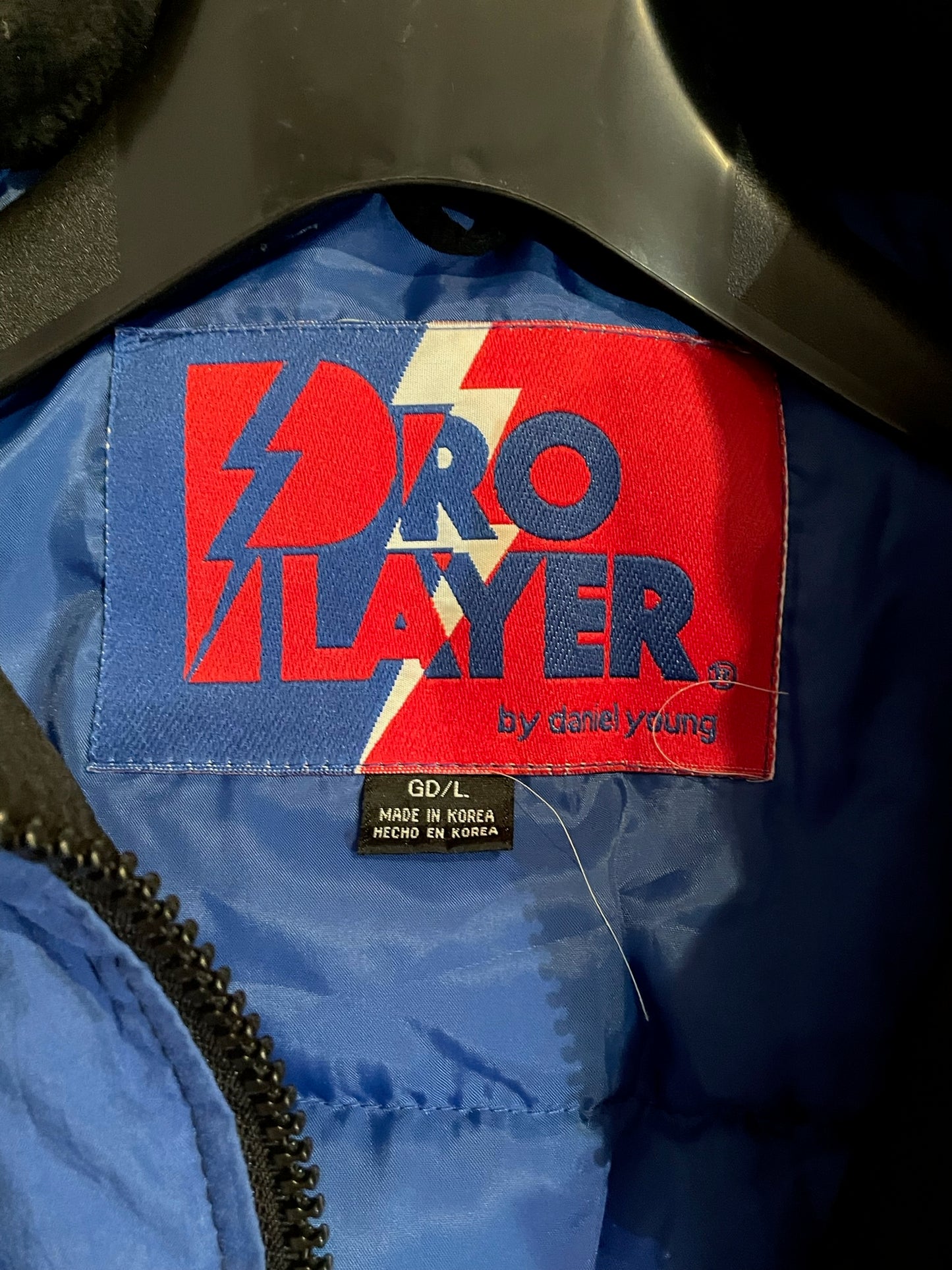 VINTAGE 90s PRO PLAYER NEW YORK RANGERS NHL PUFFER JACKET SZ: L