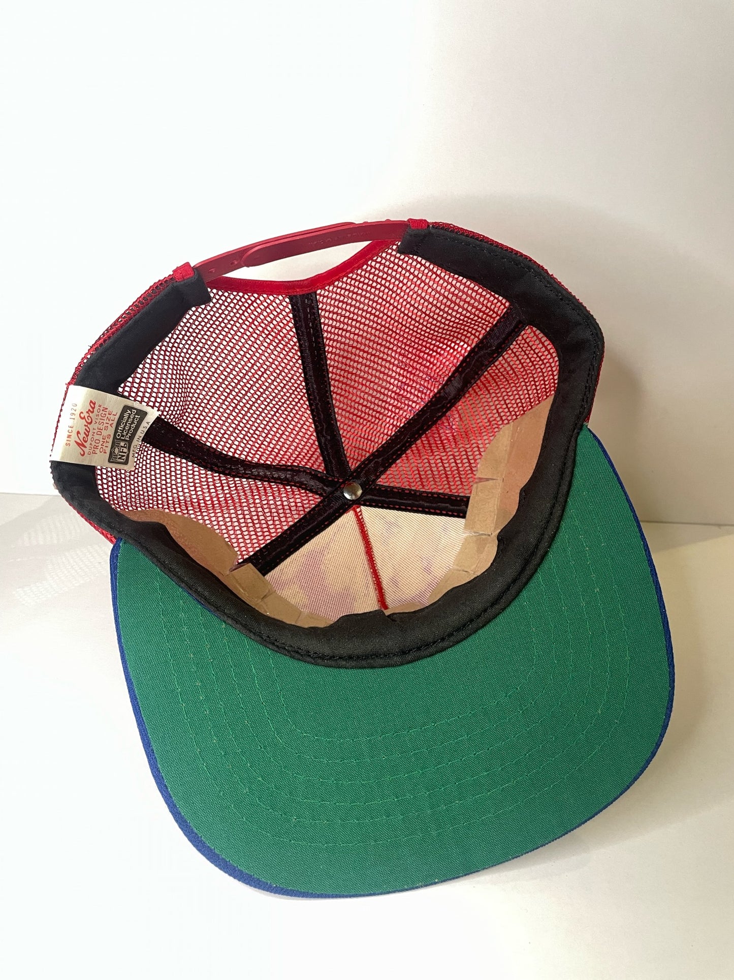VINTAGE 80s NEW ENGLAND PATRIOTS NEW ERA TRUCKER CAP HAT