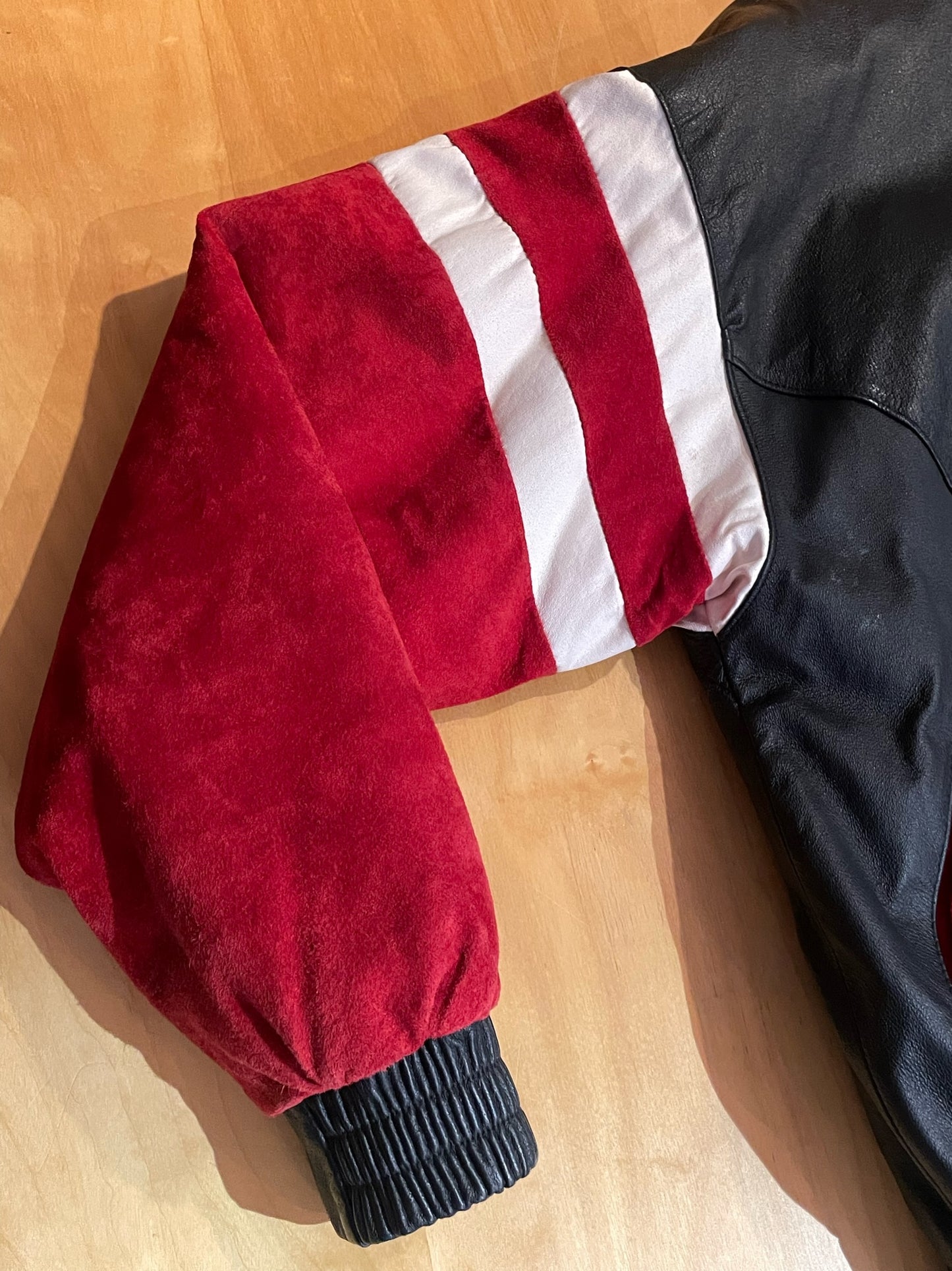 VINTAGE 90s ON DEMAND CORP. CHICAGO BULLS VARSITY JACKET SZ: XL