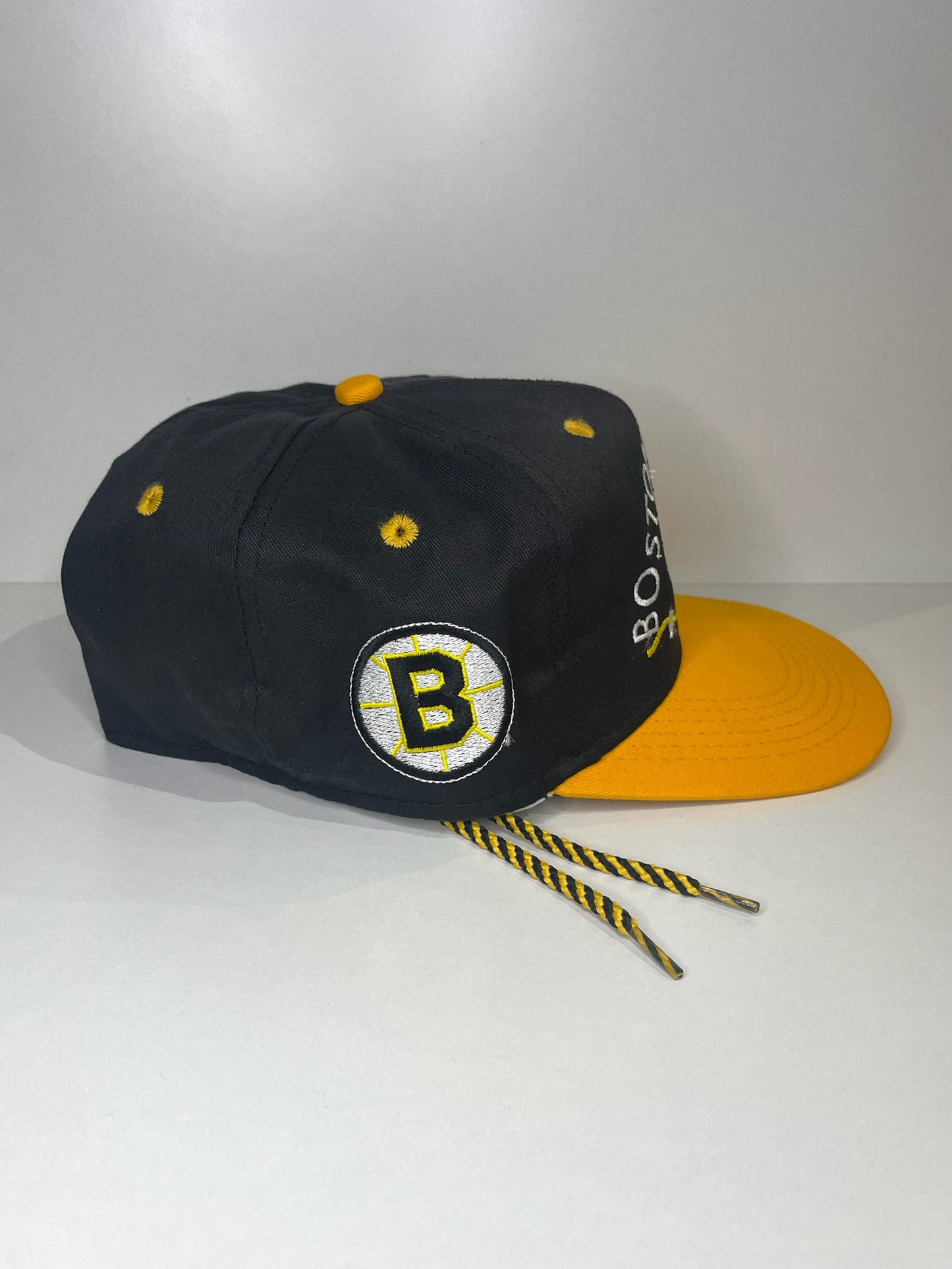 VINTAGE 90s BOSTON BRUINS #1 APPAREL DRAWSTRING CAP HAT