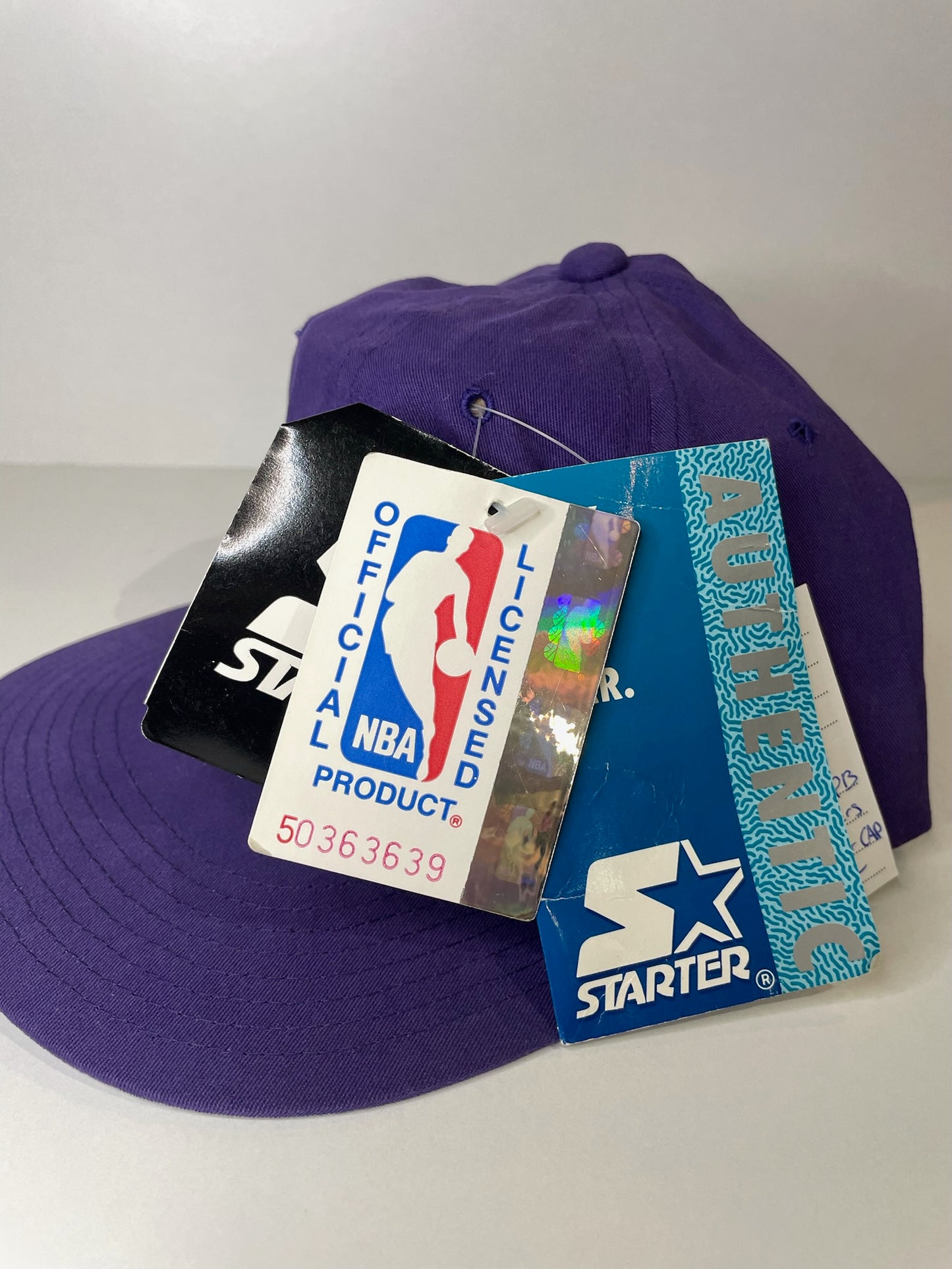 "DS" VINTAGE 90s LOS ANGELES LAKERS STARTER SNAPBACK CAP HAT