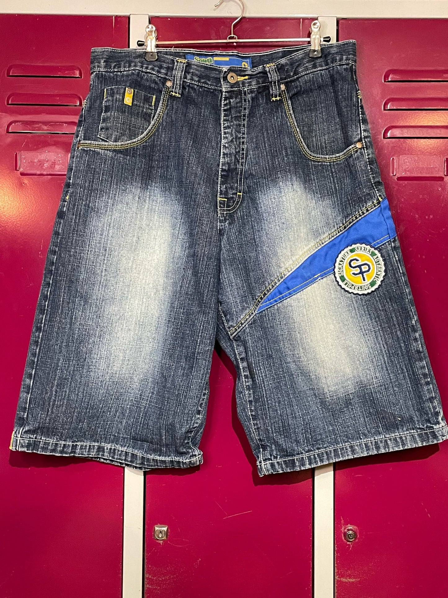 Vintage 00s SOUTH POLE BAGGY SHORTS  SZ: 34