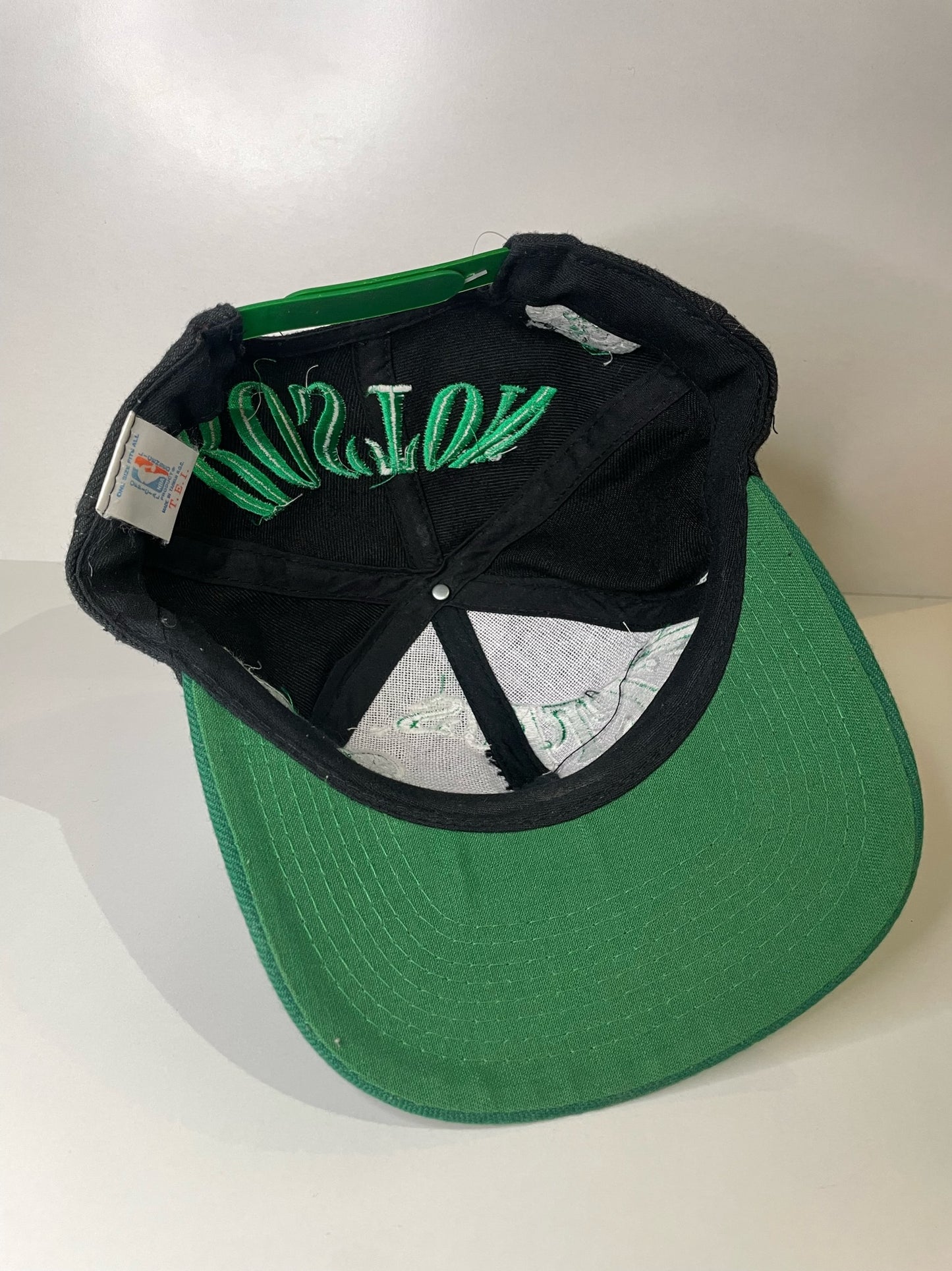 VINTAGE 90s BOSTON CELTICS T.E.I SNAPBACK CAP HAT