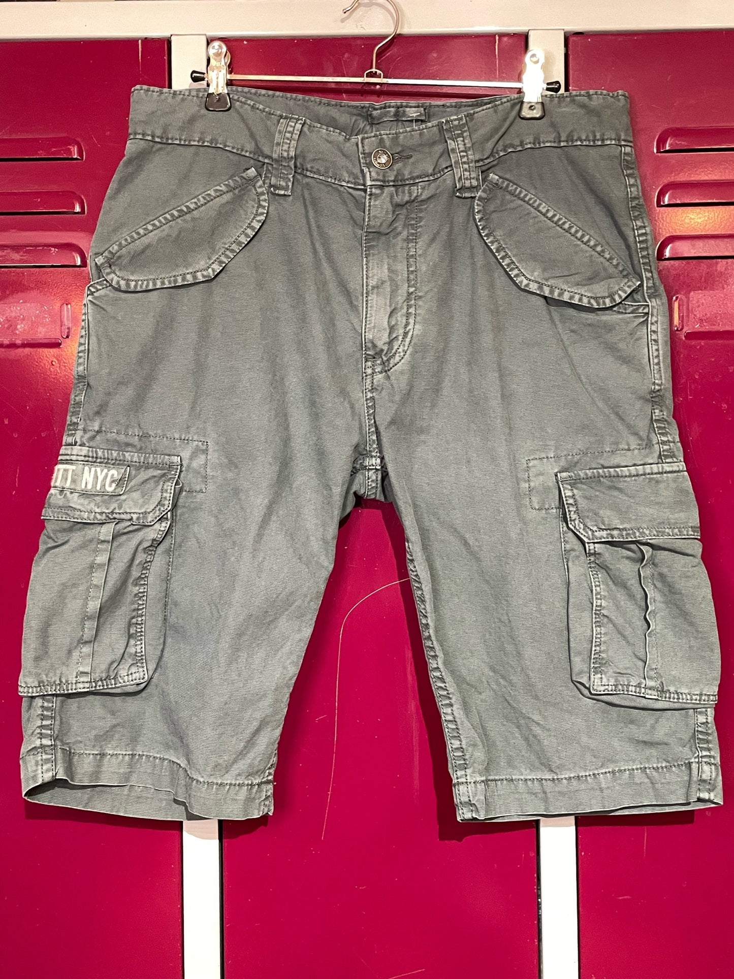SCHOTT BROS. CARGO SHORTS SZ: 31