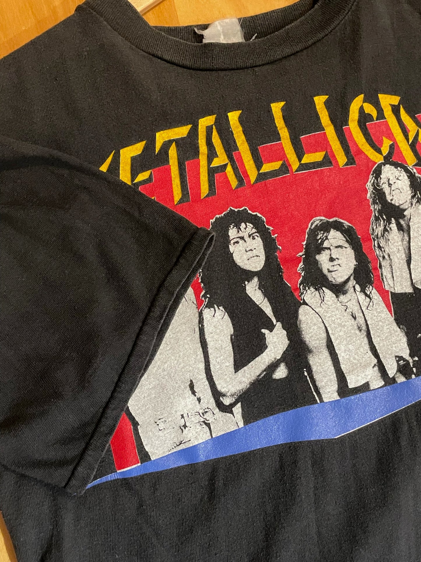 VINTAGE 80s METALLICA MUSIC BAND T-SHIRT SZ: S