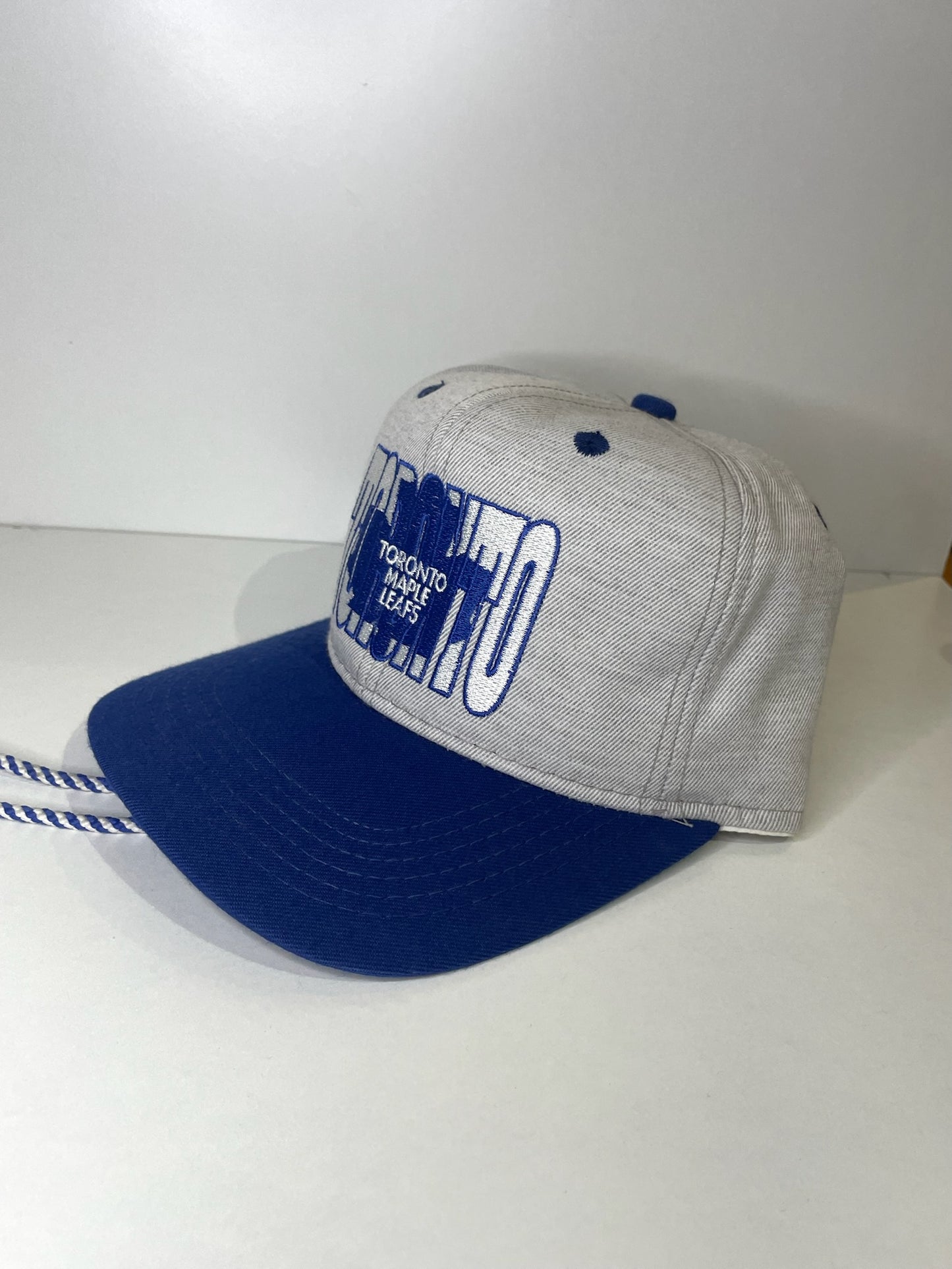 VINTAGE 90s TORONTO MAPLE LEAFS #1 APPAREL DRAWSTRING CAP HAT