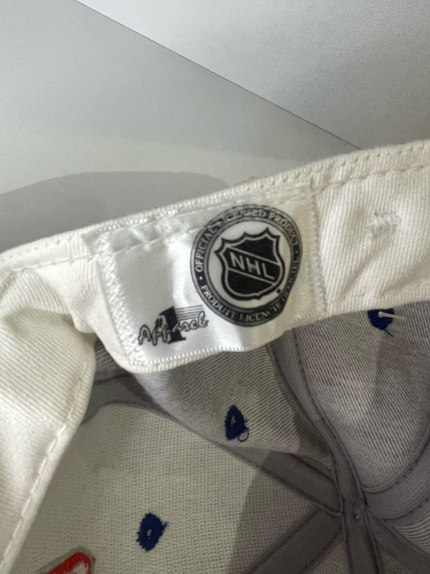 VINTAGE 90s WINNIPEG JETS #1 APPAREL DRAWSTRING CAP HAT
