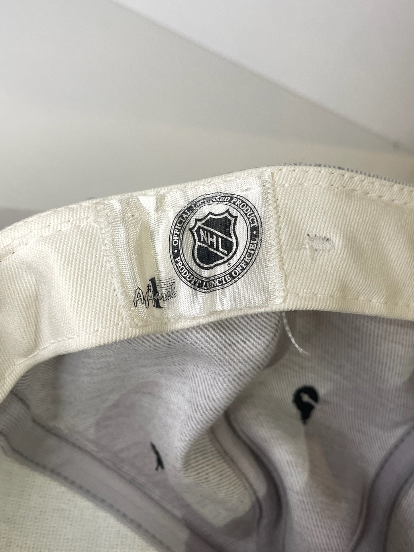 VINTAGE 90s MIGHTY DUCKS #1 APPAREL DRAWSTRING CAP HAT