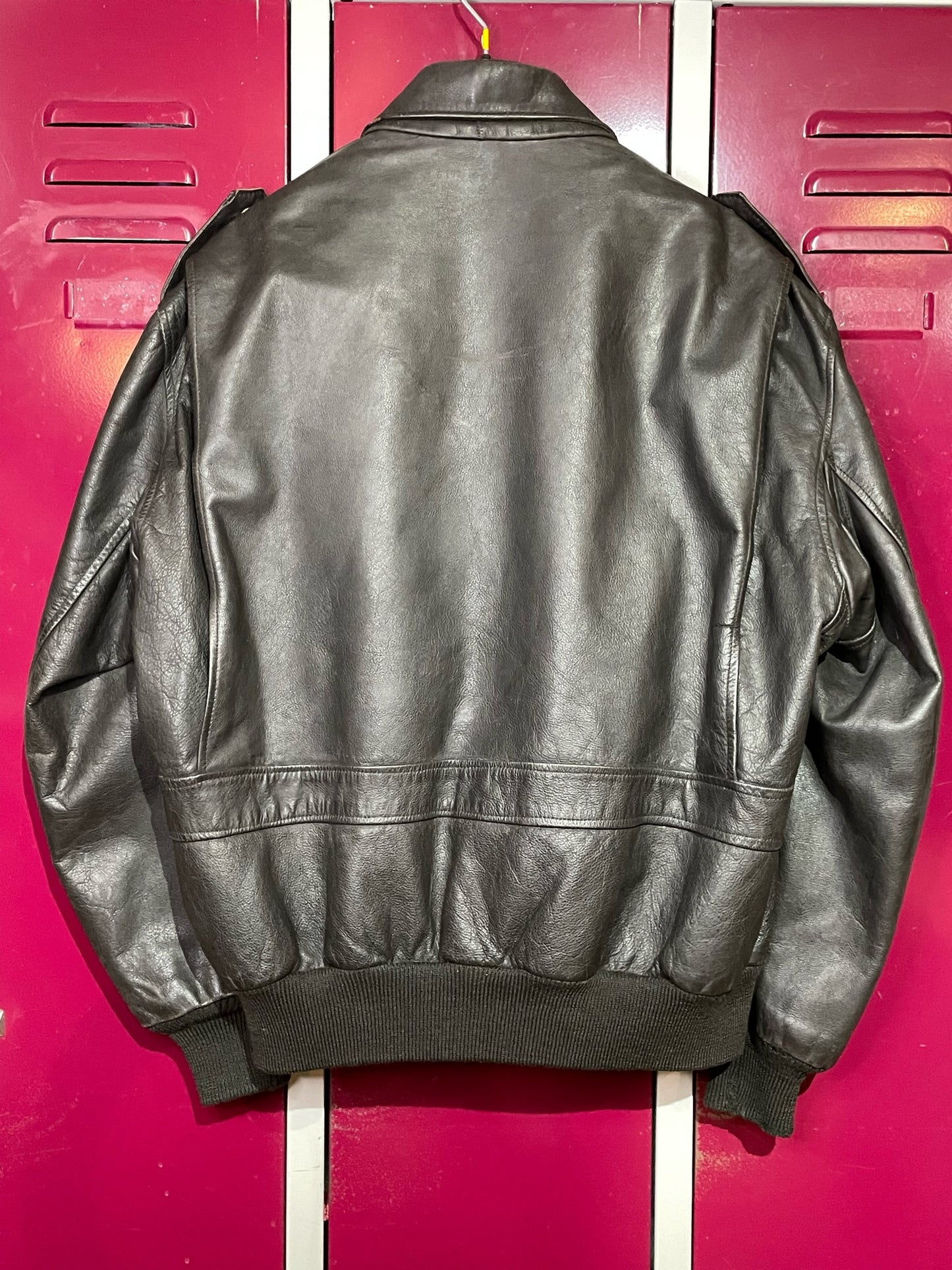 VINTAGE SCHOTT N.Y.C 184SM FLIGHT JACKET SZ: 44