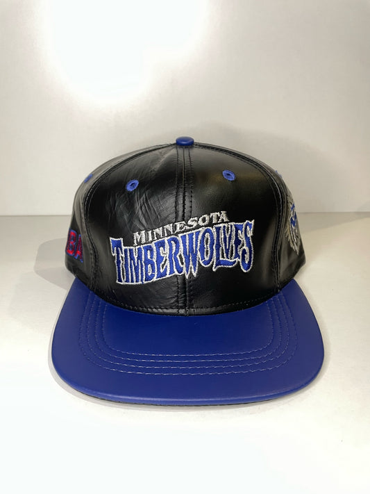 VINTAGE 90s MINNESOTA TIMBERWOLVES J.H DESIGN SNAPBACK CAP HAT
