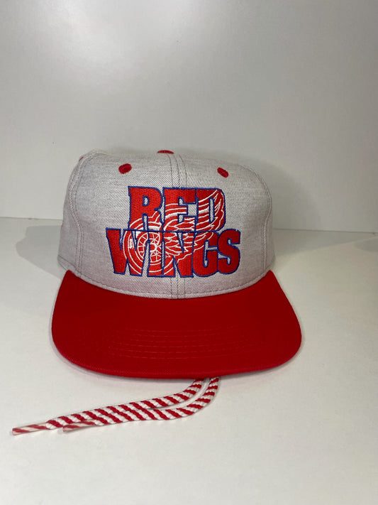 VINTAGE 90s DETROIT RED WINGS #1 APPAREL DRAWSTRING CAP HAT
