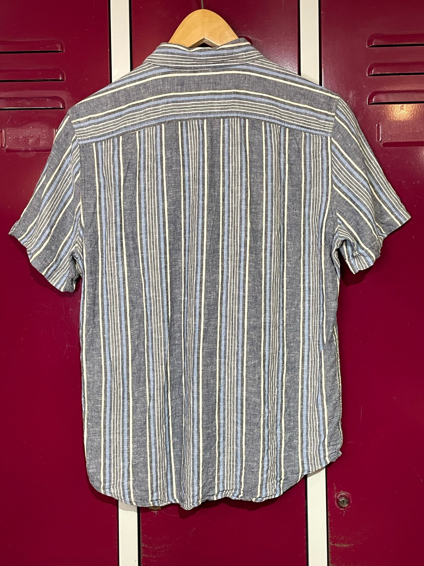 LEVI'S LINE SHORT SLEEVES SHIRT SZ: S