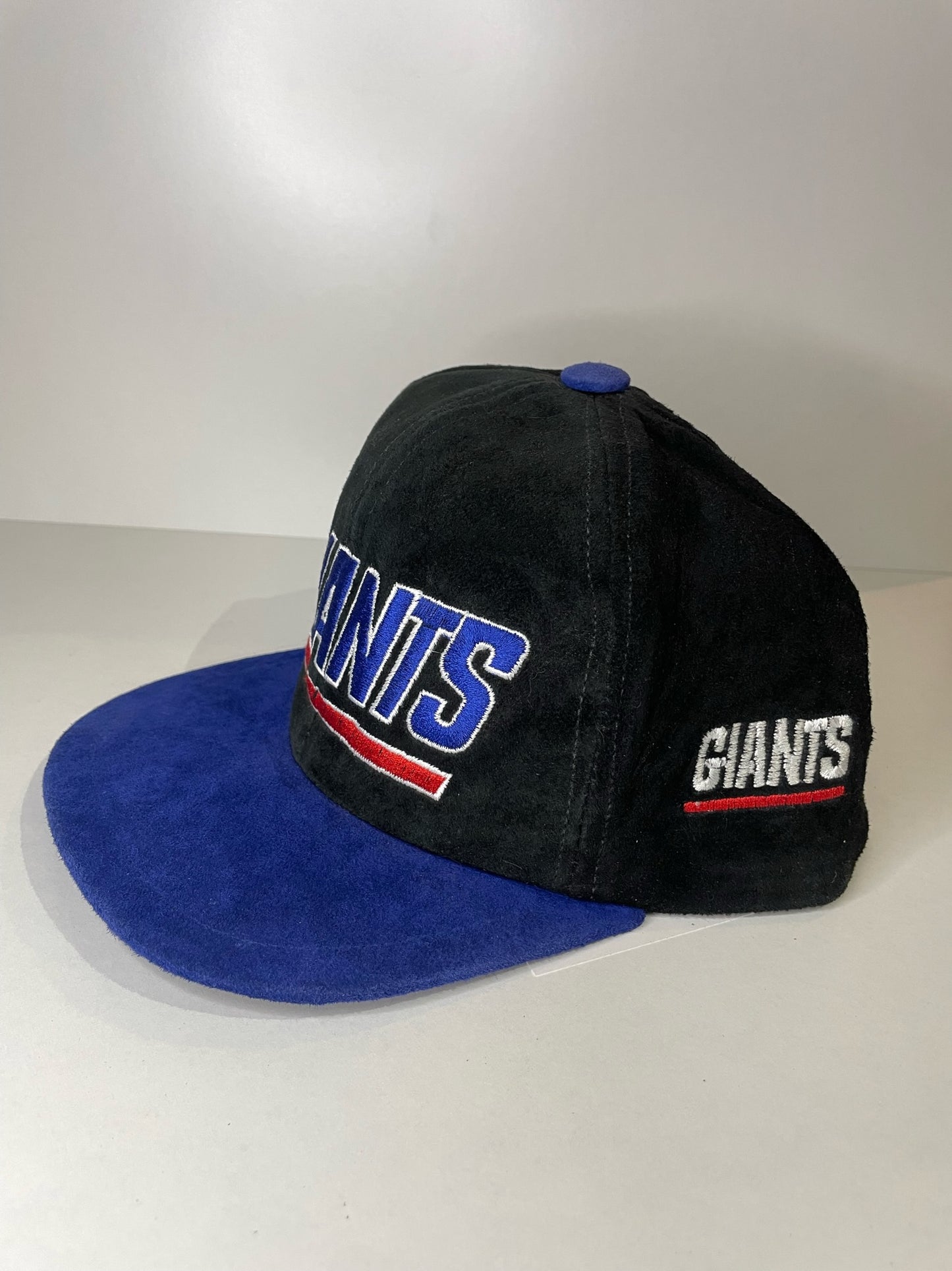VINTAGE 90s NEW YORK GIANTS SUEDE/LEATHER SNAPBACK CAP HAT