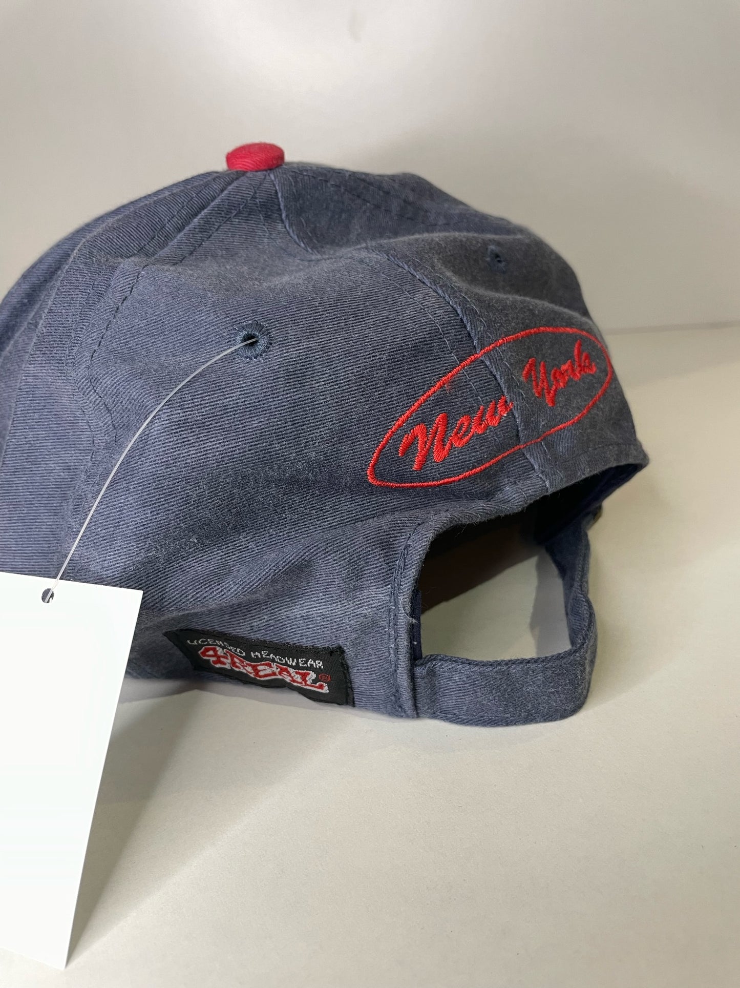 VINTAGE 90s NEW YORK GIANTS 4REAL STRAPBACK CAP HAT