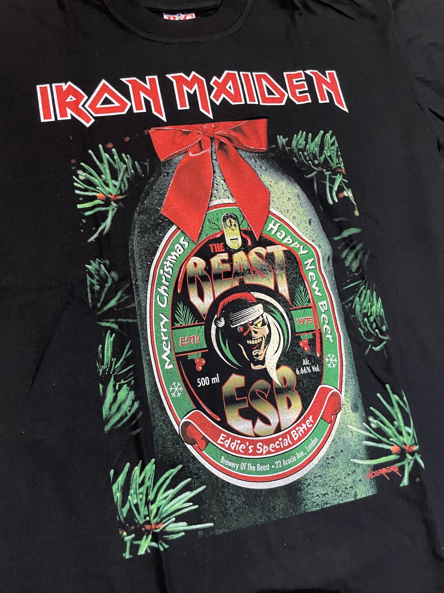 IRON MAIDEN "MERRY CHRISTMAS/HAPPY NEW BEER" MUSIC BAND T-SHIRT SZ: XL