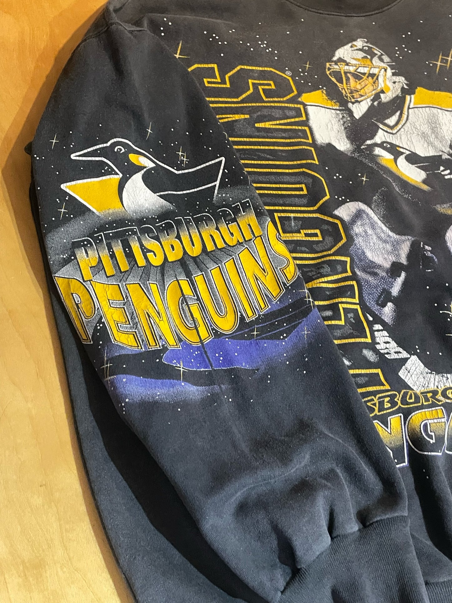 VINTAGE 1994 BULLETIN ATHLETIC PITTSBURGH PENGUINS NHL HOCKEY CREWNECK SWEATSHIRT SZ: 2 = XL