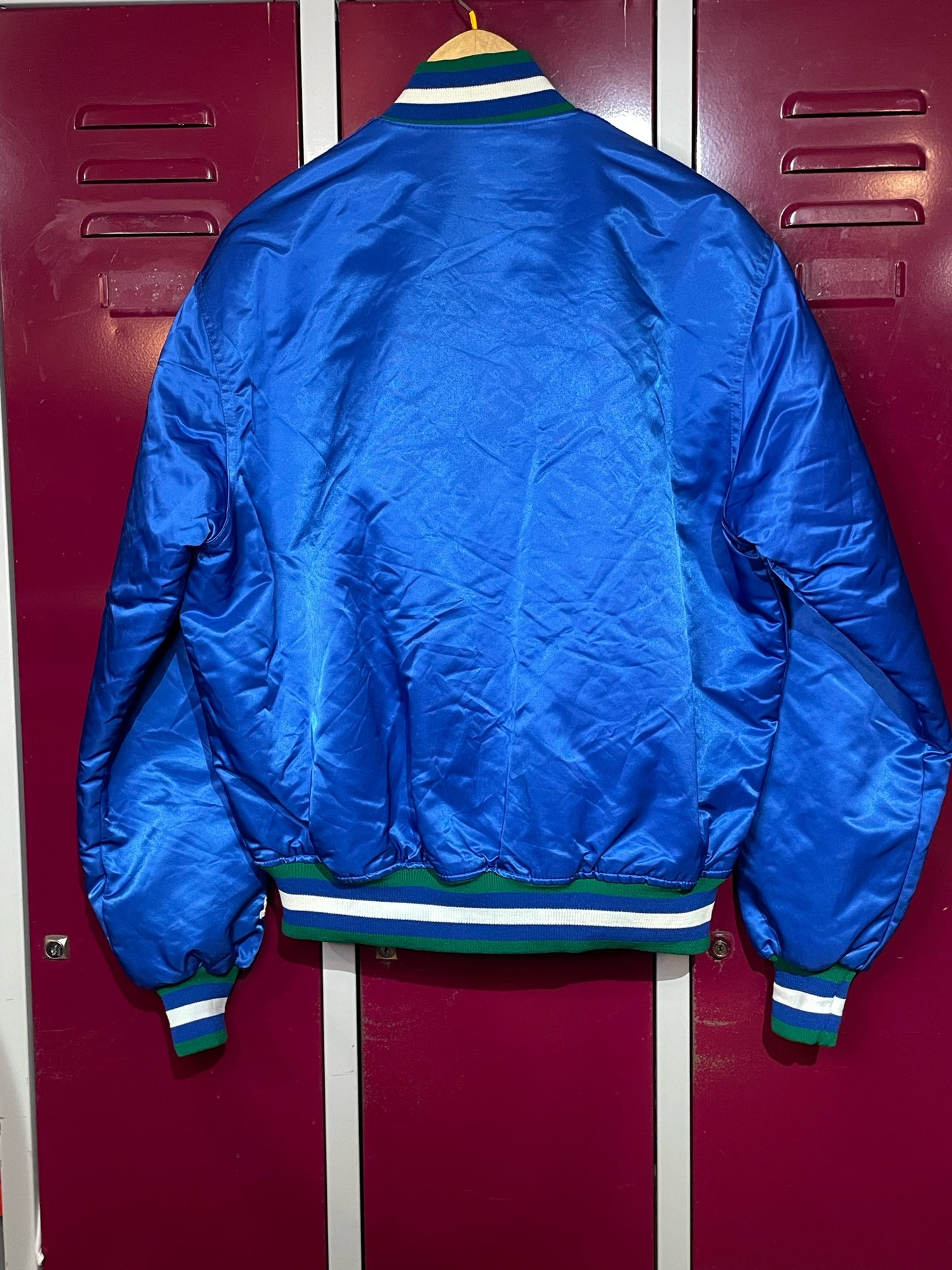 VINTAGE 90s STARTER MINNESOTA TIMBERWOLVES NBA SATIN JACKET SZ: L