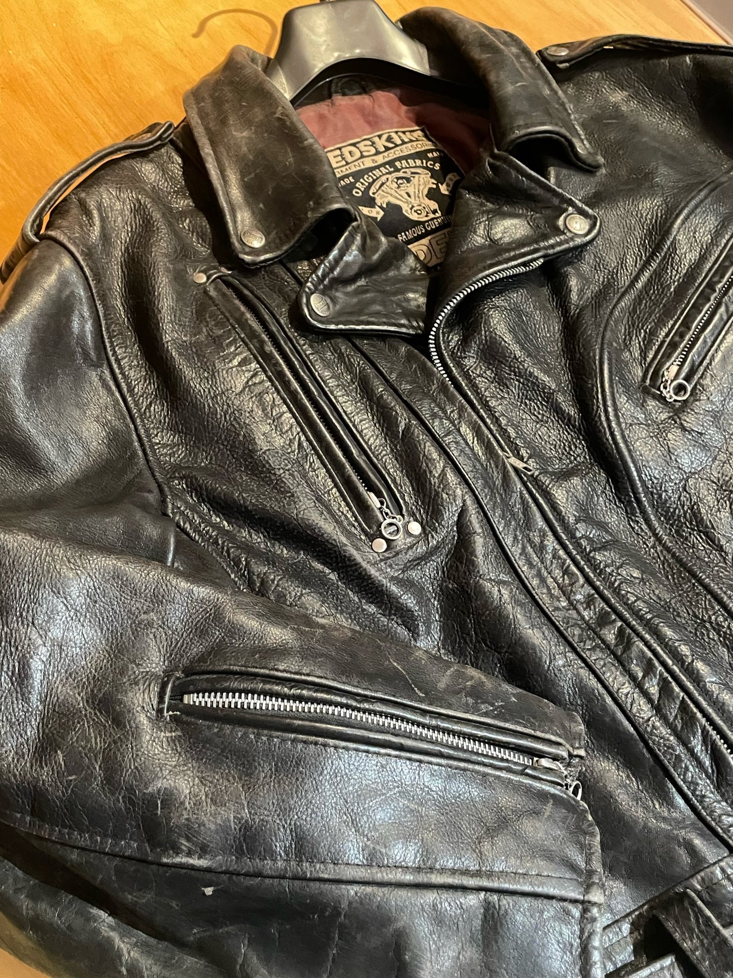 VINTAGE REDSKINS "RIDERS" MOTORCYCLE LEATHER JACKET SZ: XL