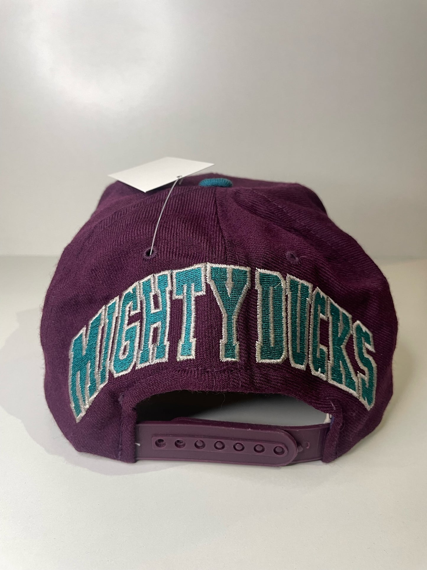 VINTAGE 90s MIGHTY DUCKS "DISNEY" CCM SNAPBACK CAP HAT