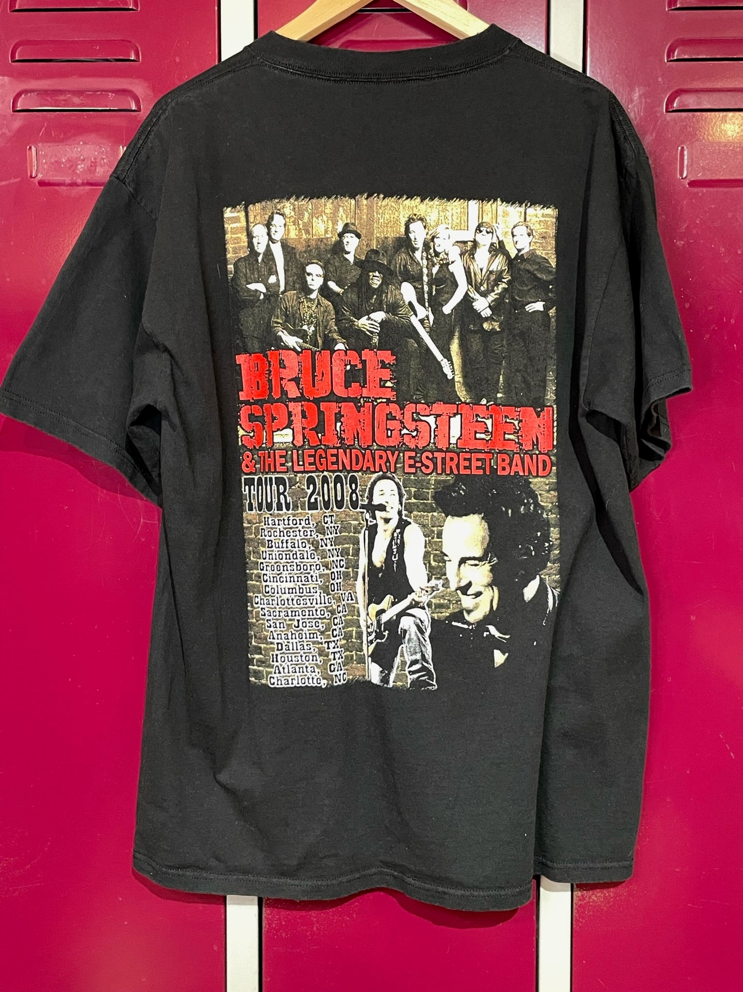 BRUCE SPRINGSTEEN "TOUR 2008" MUSIC BAND T-SHIRT SZ: XL
