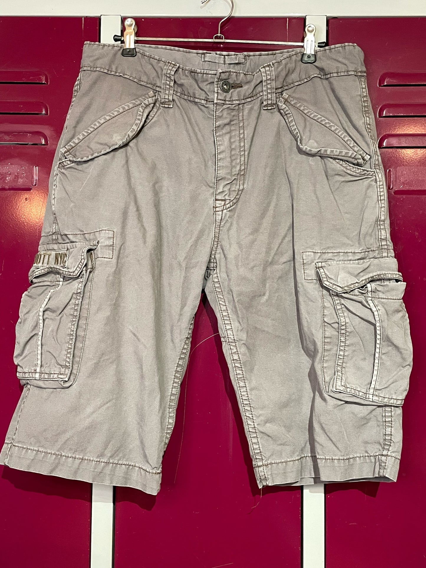 SCHOTT BROS. CARGO SHORTS  SZ: 31