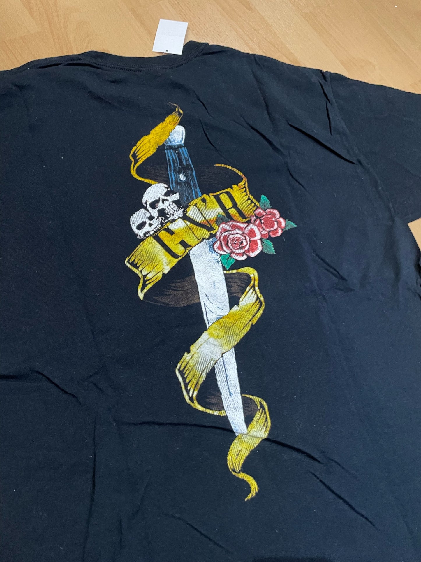 GUNS N ROSES "BLEEDING HEART" MUSIC BAND T-SHIRT SZ: XL