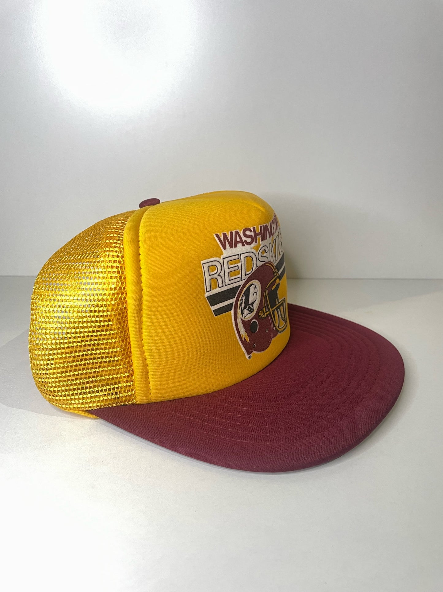 VINTAGE 80s WSHINGTON REDSKINS EURO CAP TRUCKER CAP HAT