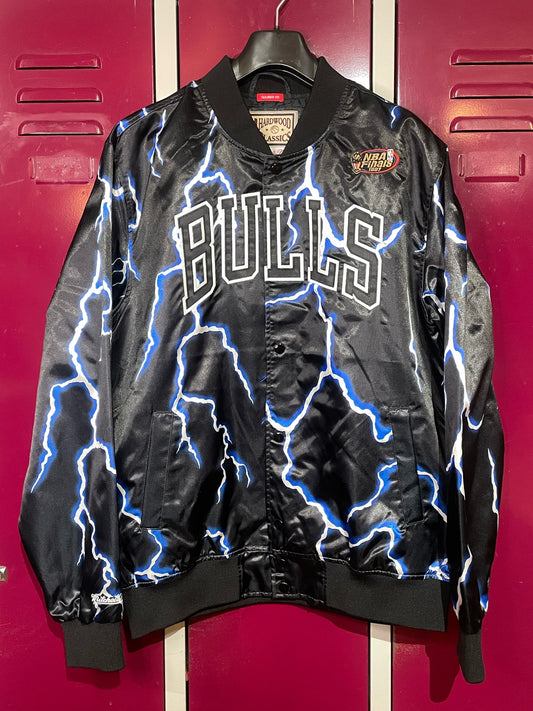 MITCHELL & NESS CHICAGO BULLS "LIGHTNING" SATIN JACKET SZ: L