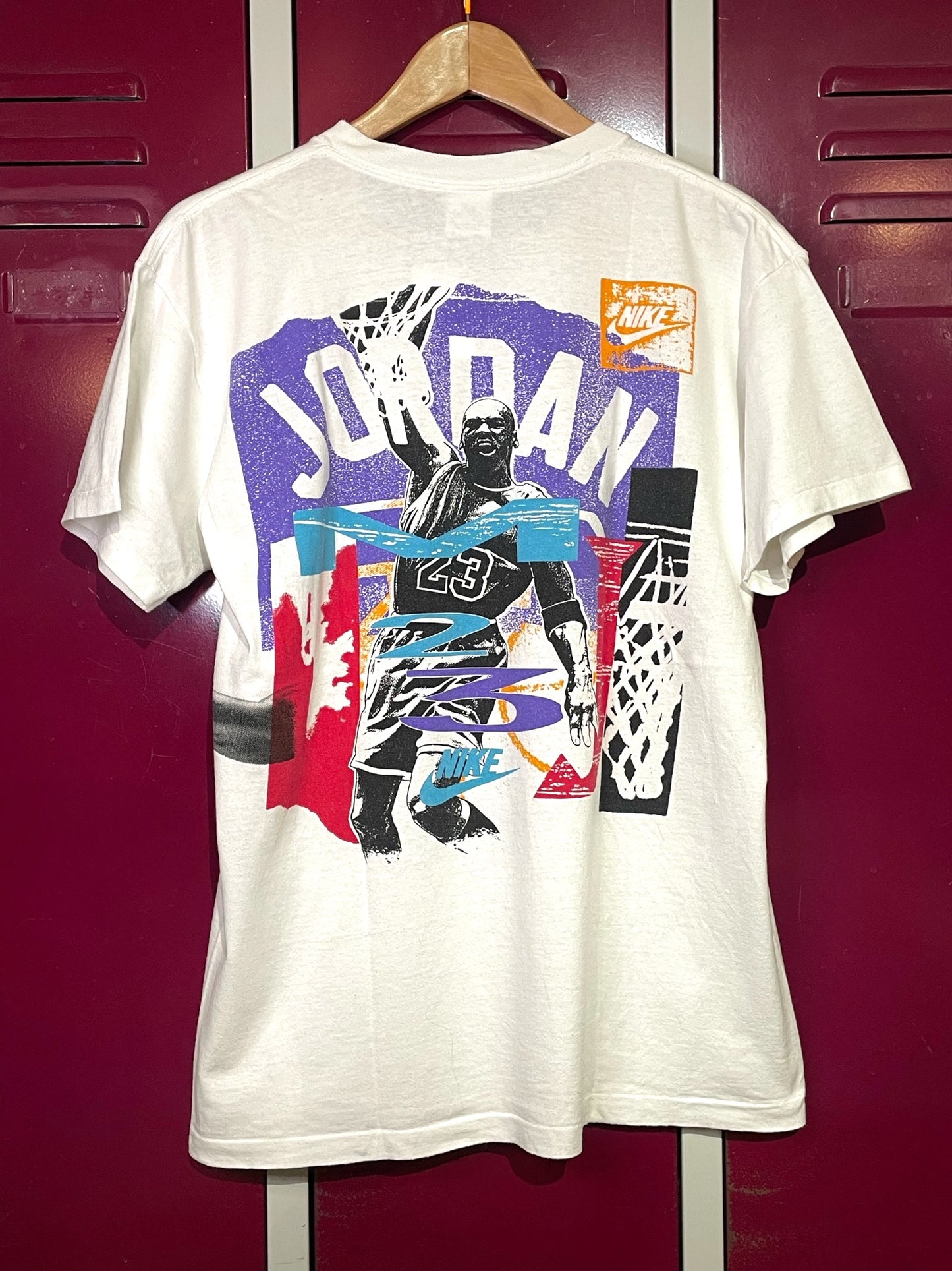 VINTAGE 90s NIKE AIR JORDAN "MJ 23" BULLS NBA T-SHIRT SZ: M