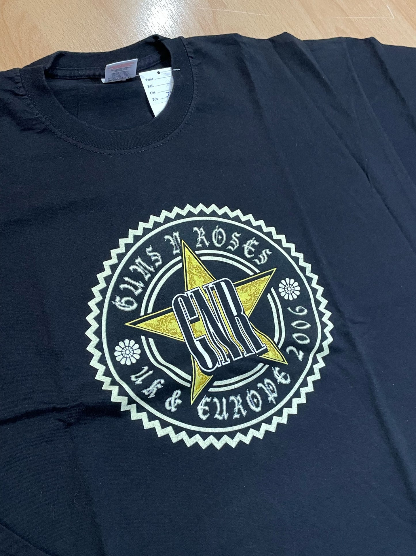 GUNS N ROSES "EUROPE TOUR 2006" MUSIC BAND T-SHIRT SZ: XL