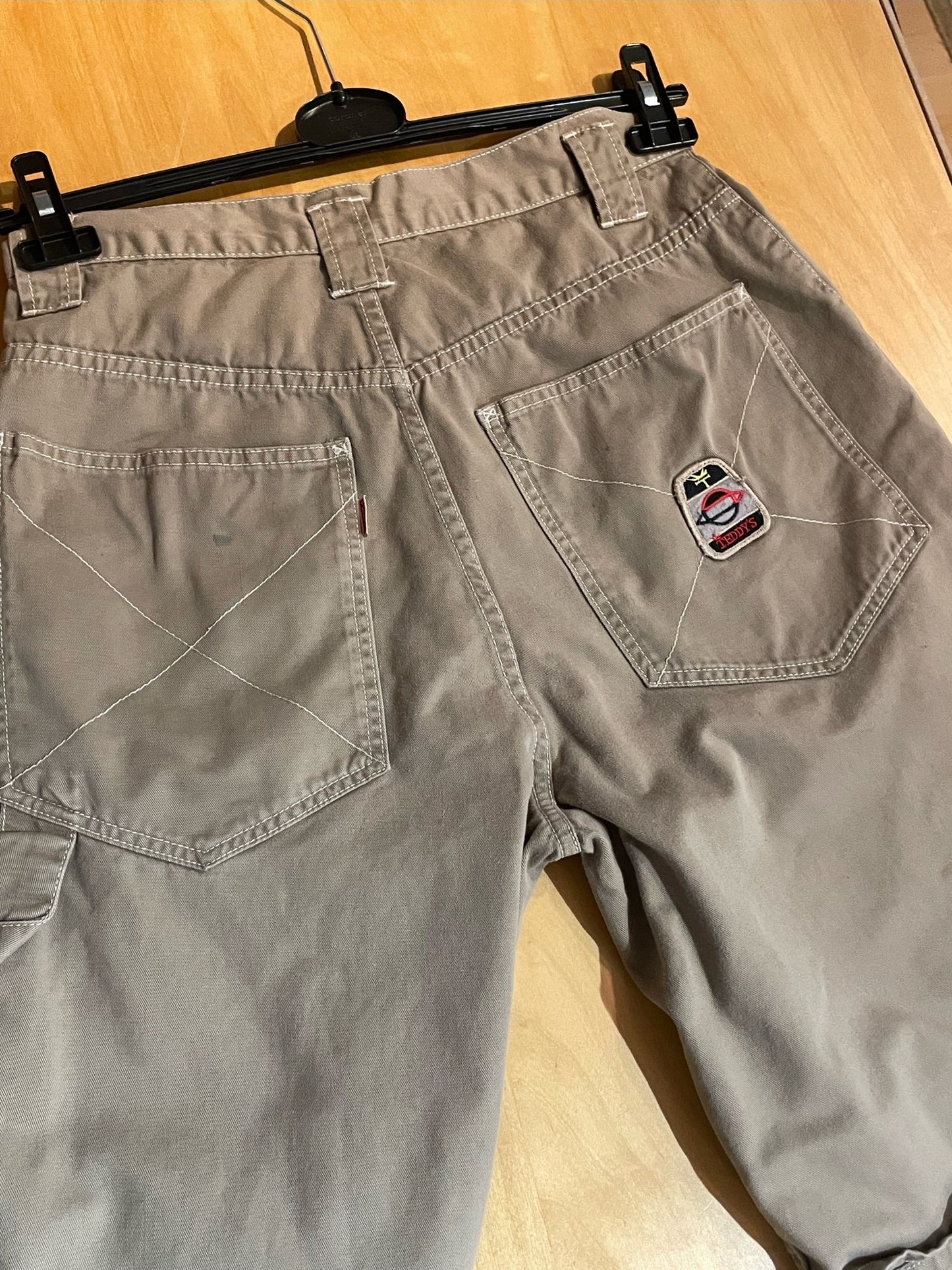 VINTAGE 90s TEDDY'S SHORTS  SZ: 36=30