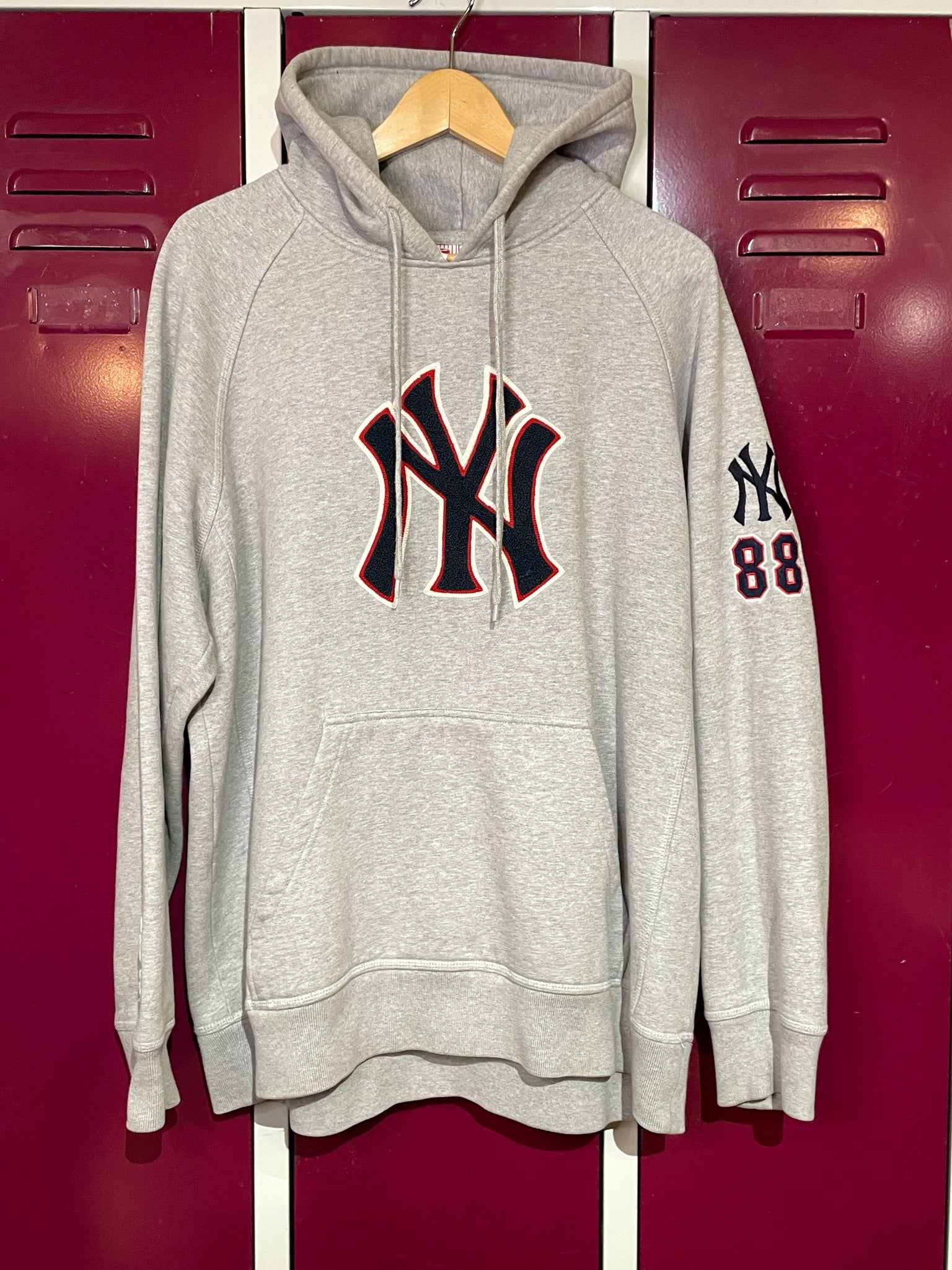 Vintage 90s Majestic New York Yankees Hoodie Size Large 