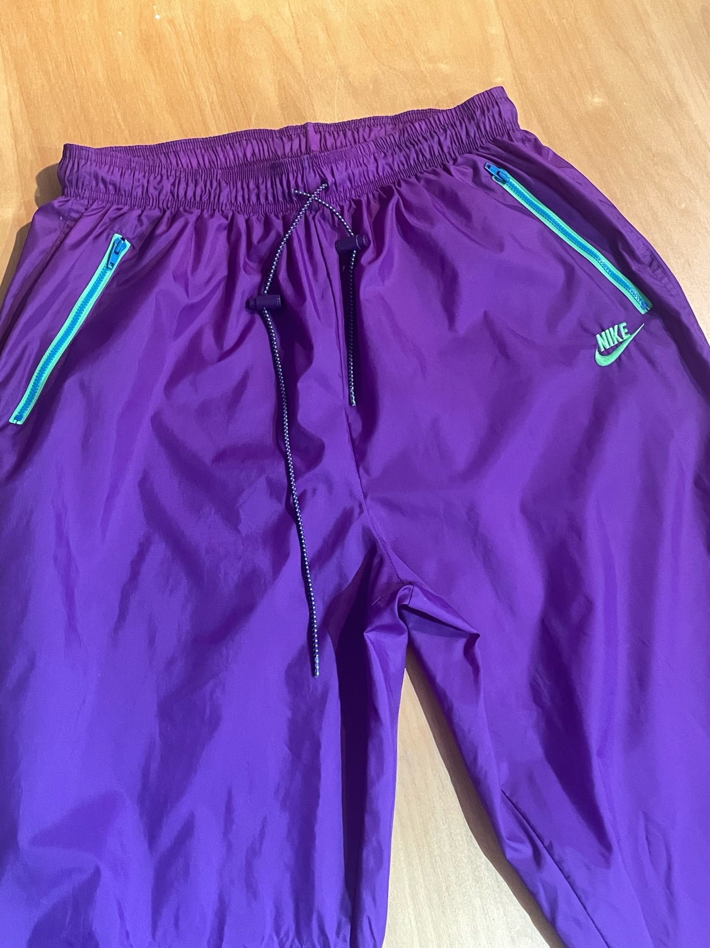 VINTAGE NIKE WINDBREAKER TRACKSUIT  SZ: L