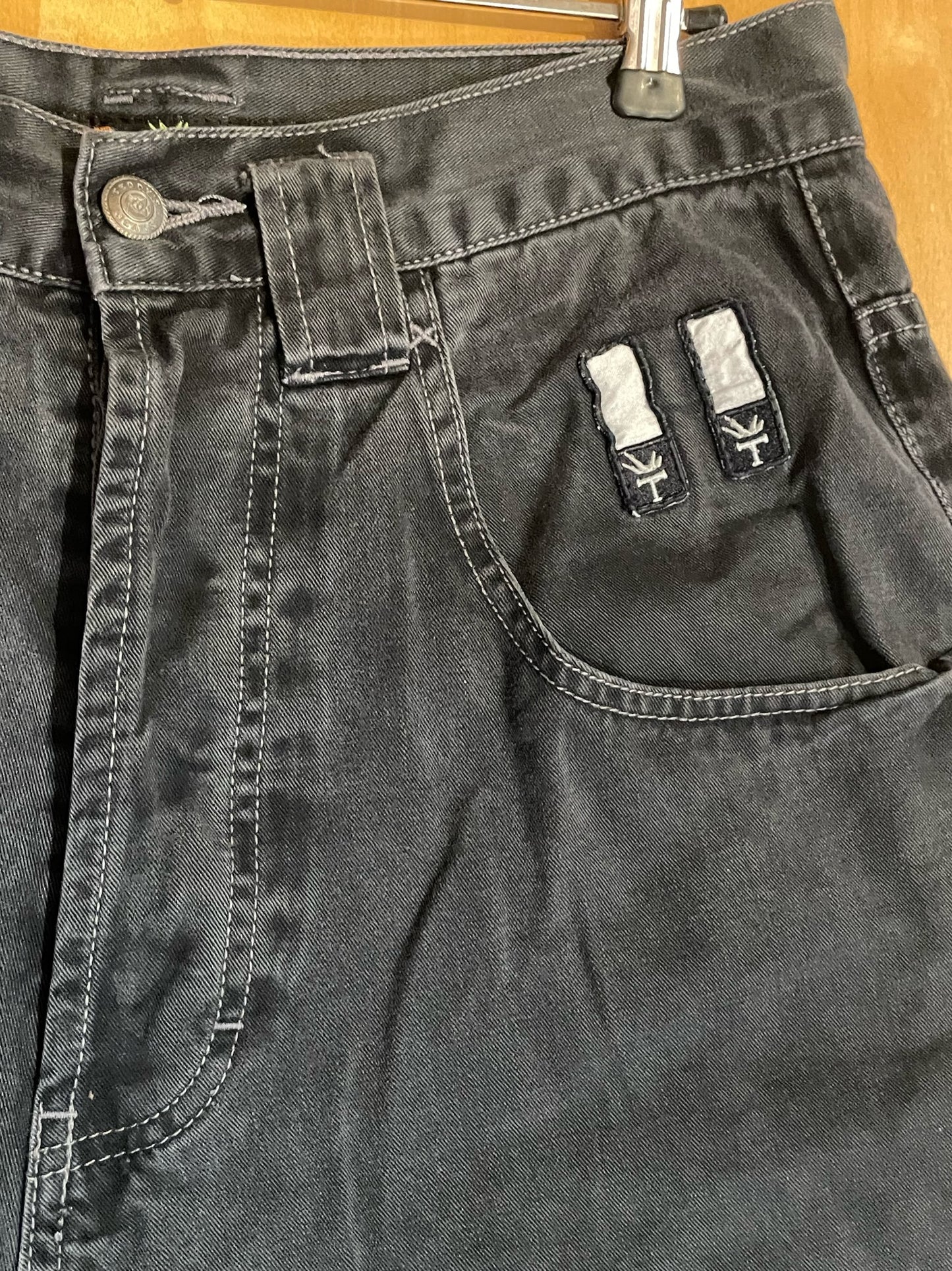 VINTAGE 90s TEDDY'S SHORTS  SZ: 38=32