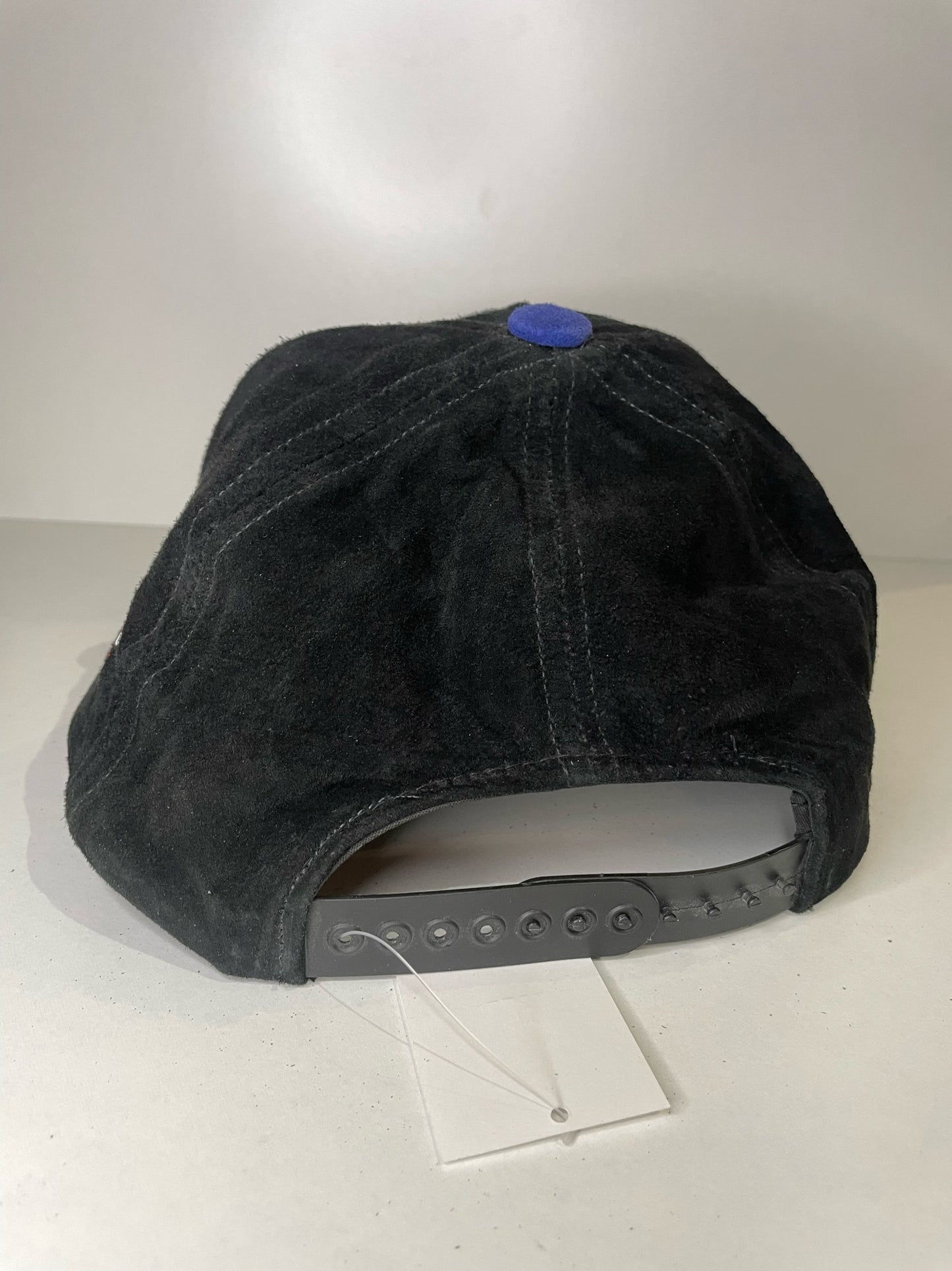 VINTAGE 90s NEW YORK GIANTS SUEDE/LEATHER SNAPBACK CAP HAT