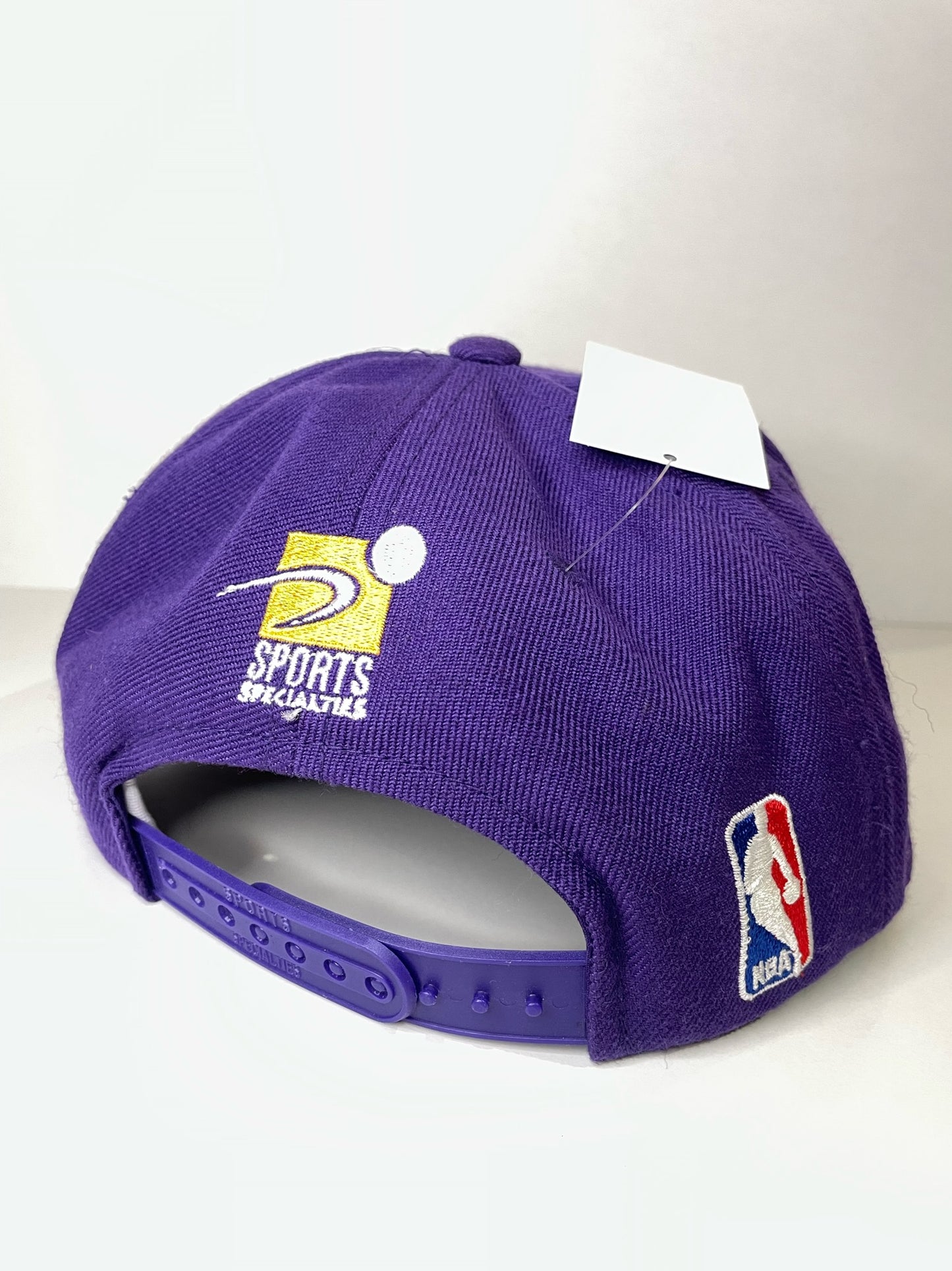 VINTAGE 90s LOS ANGELES LAKERS SPORTS SPECIALTIES SNAPBACK CAP HAT