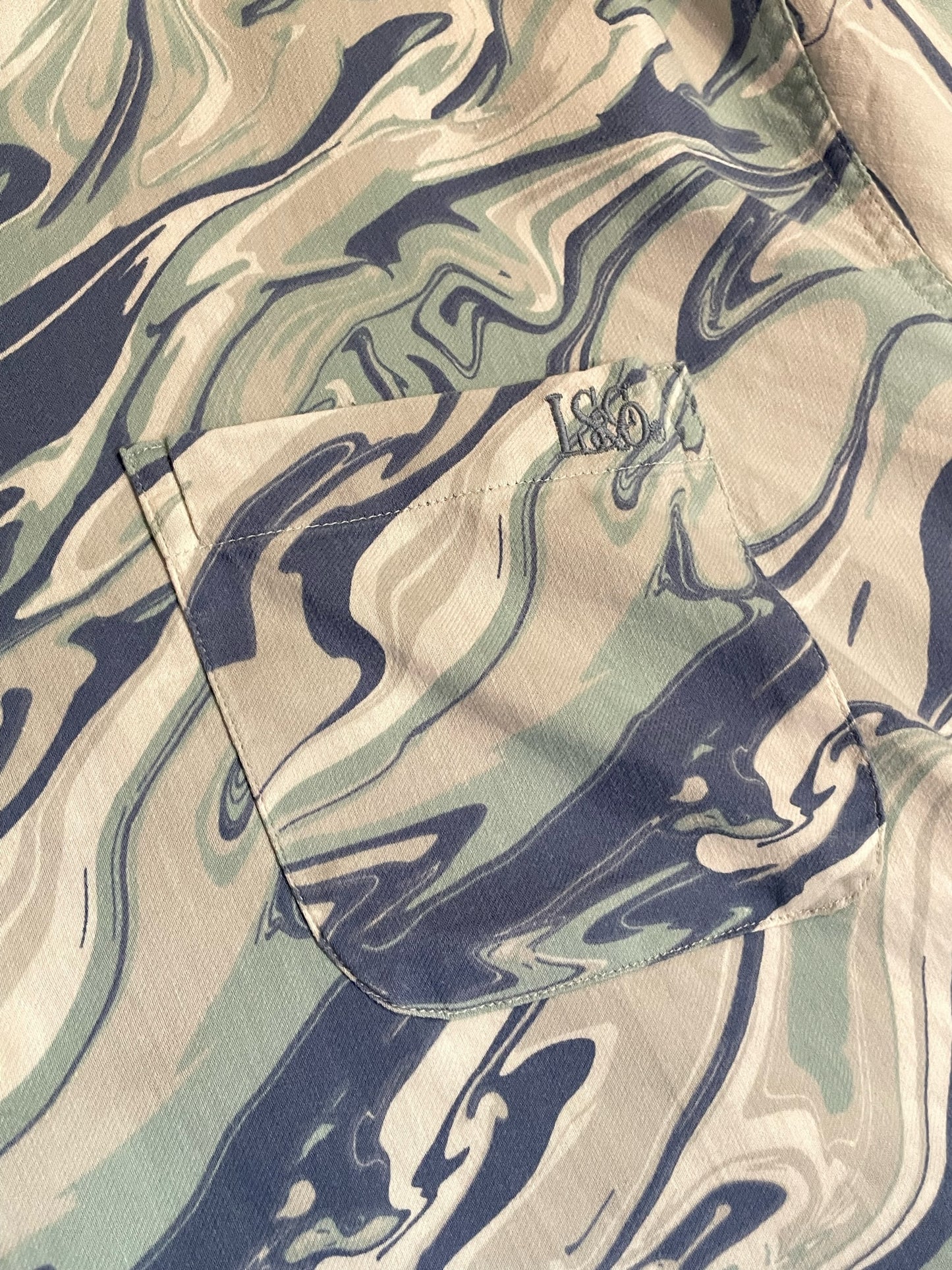 LEVI'S WAVE SHORT SLEEVES SHIRT SZ: XXL