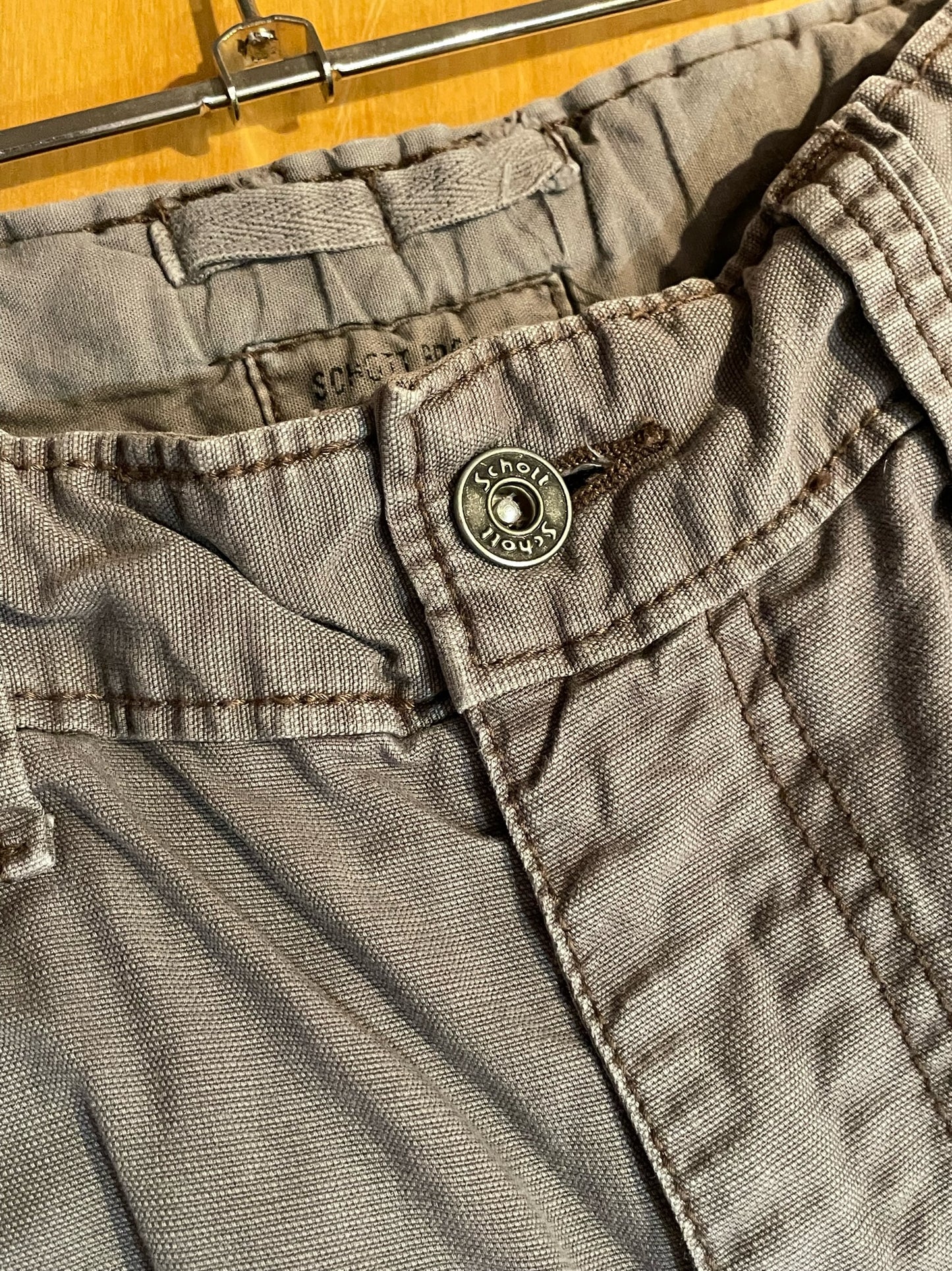 SCHOTT BROS. CARGO SHORTS  SZ: 31
