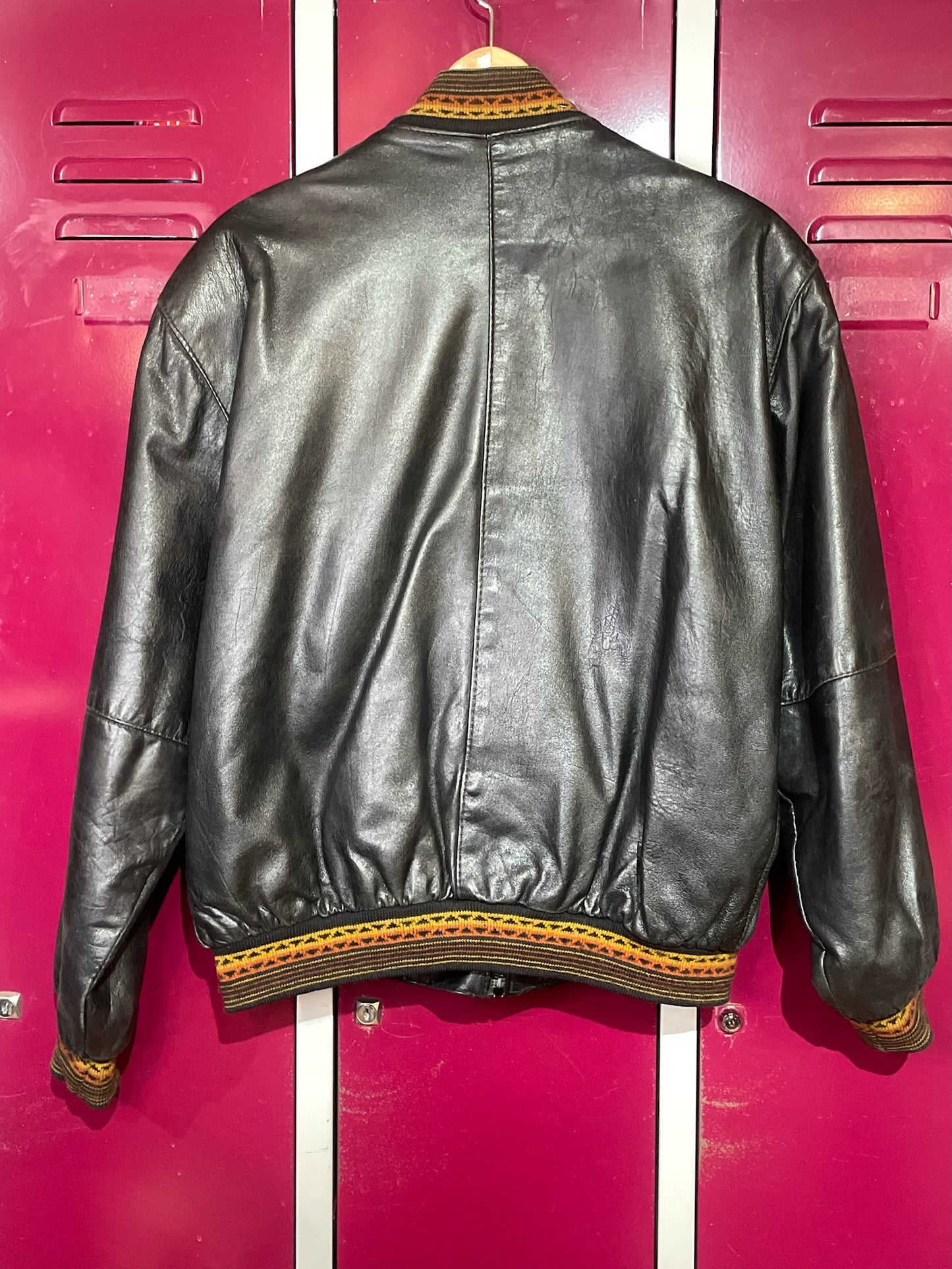 VINTAGE 80s BOMBER LEATHER JACKET SZ: S/M