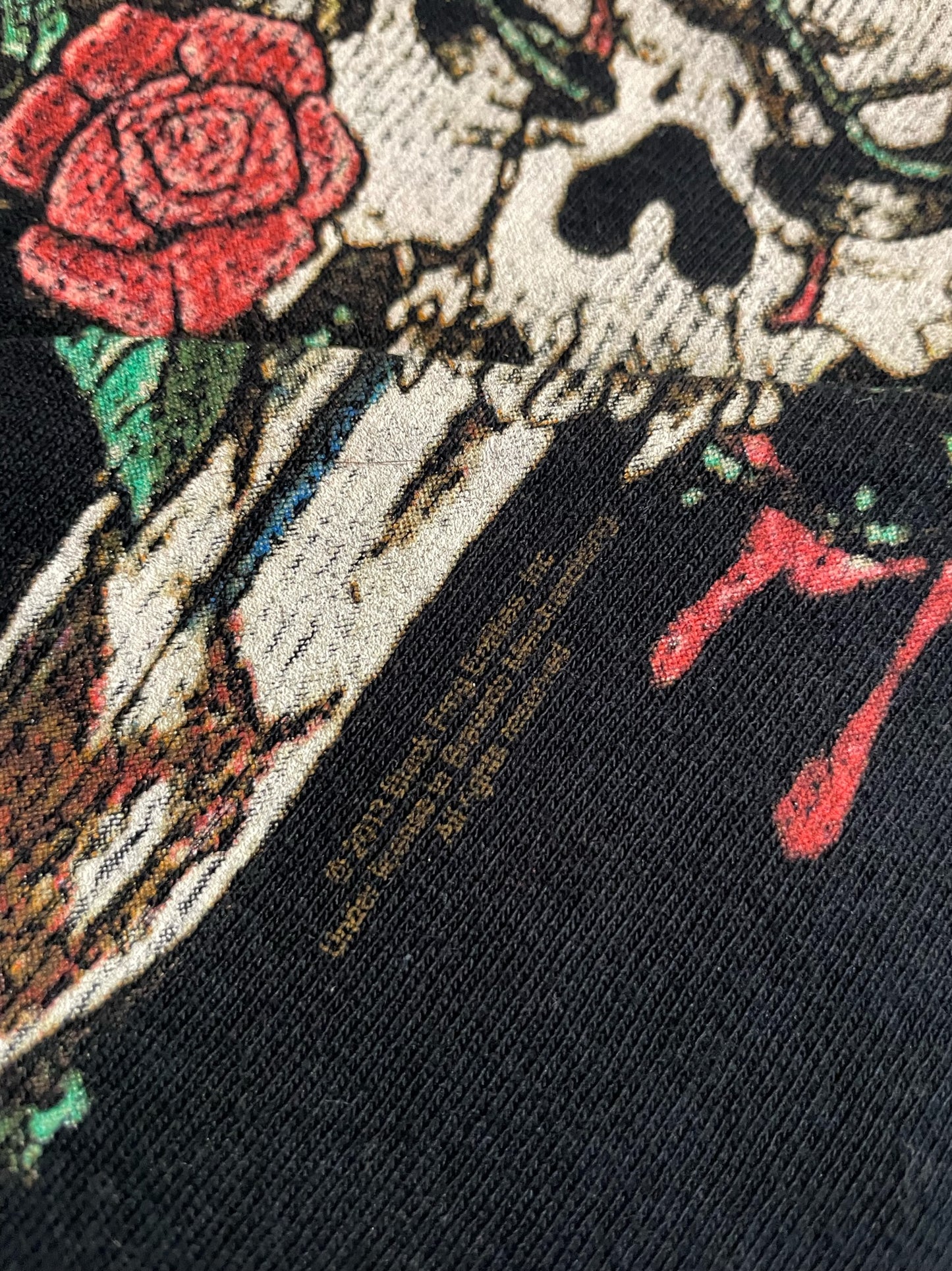 GUNS N ROSES "BLEEDING HEART" MUSIC BAND T-SHIRT SZ: XL