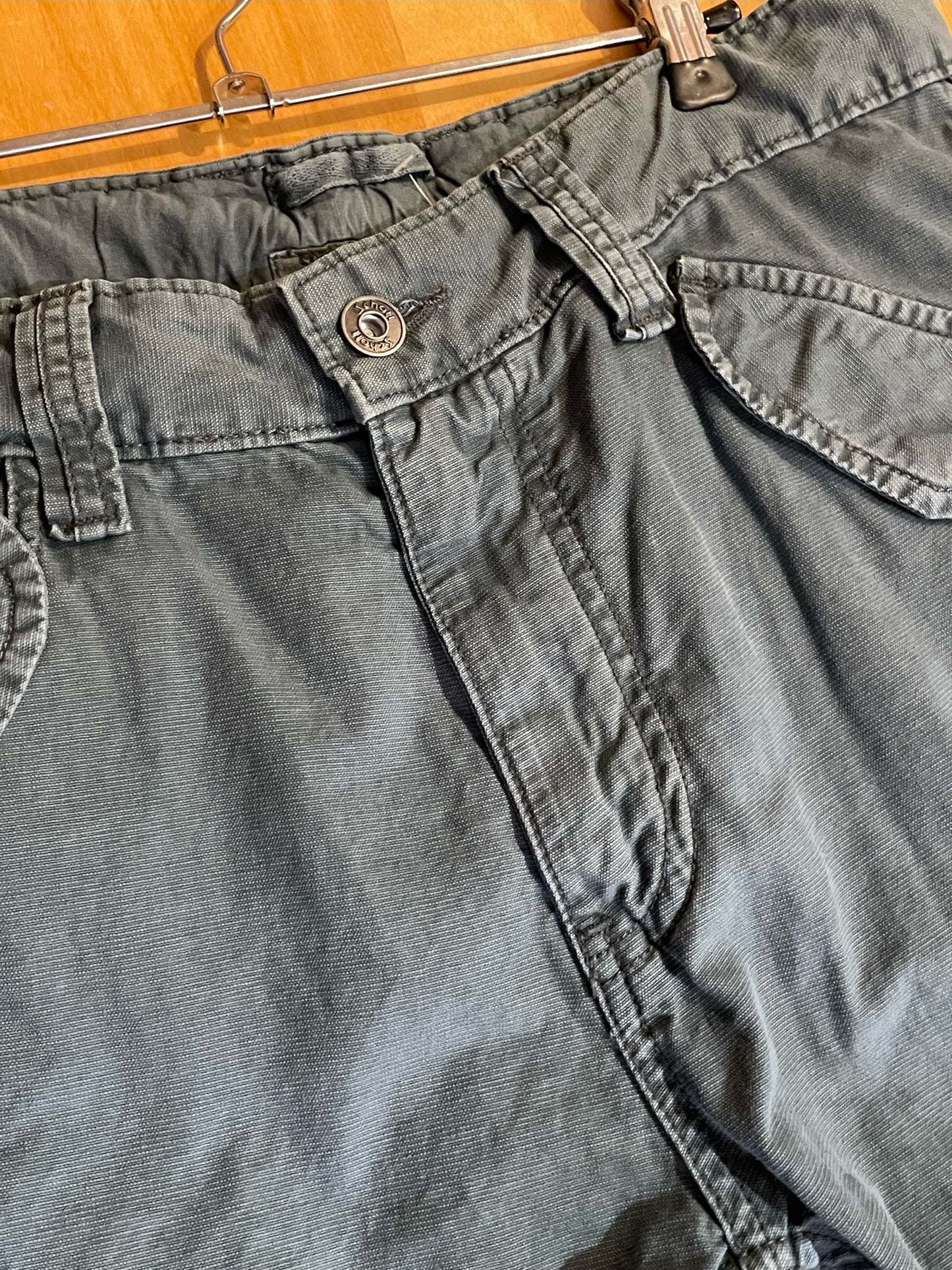 SCHOTT BROS. CARGO SHORTS SZ: 31