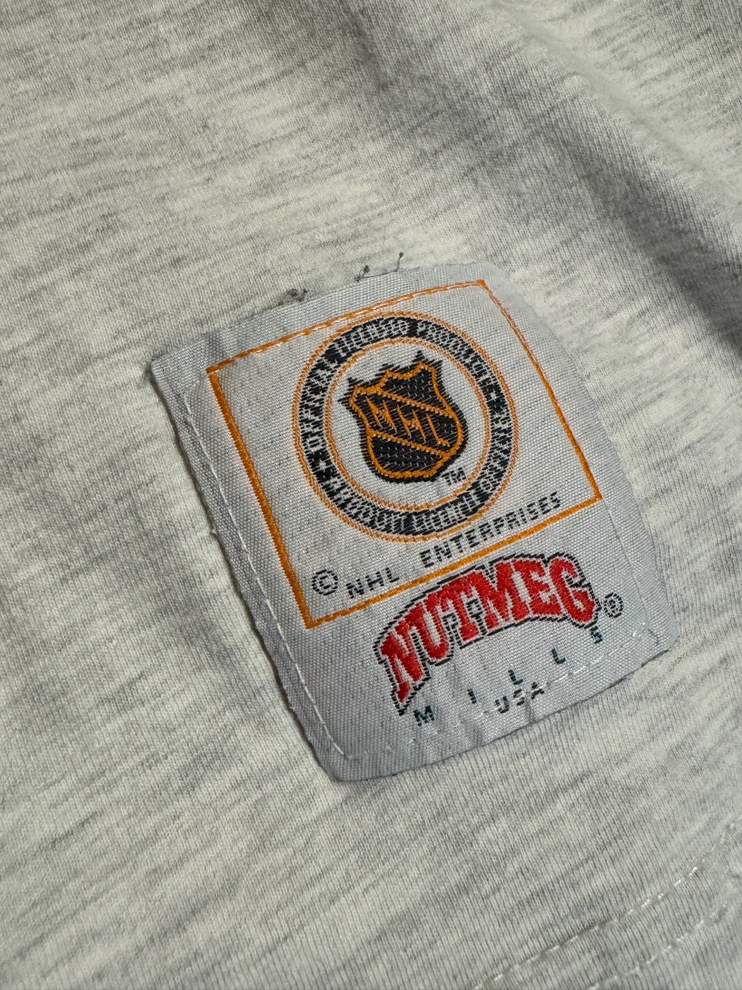 VINTAGE 90s NUTMEG MIGHTY DUCKS NHL T-SHIRT SZ: XL