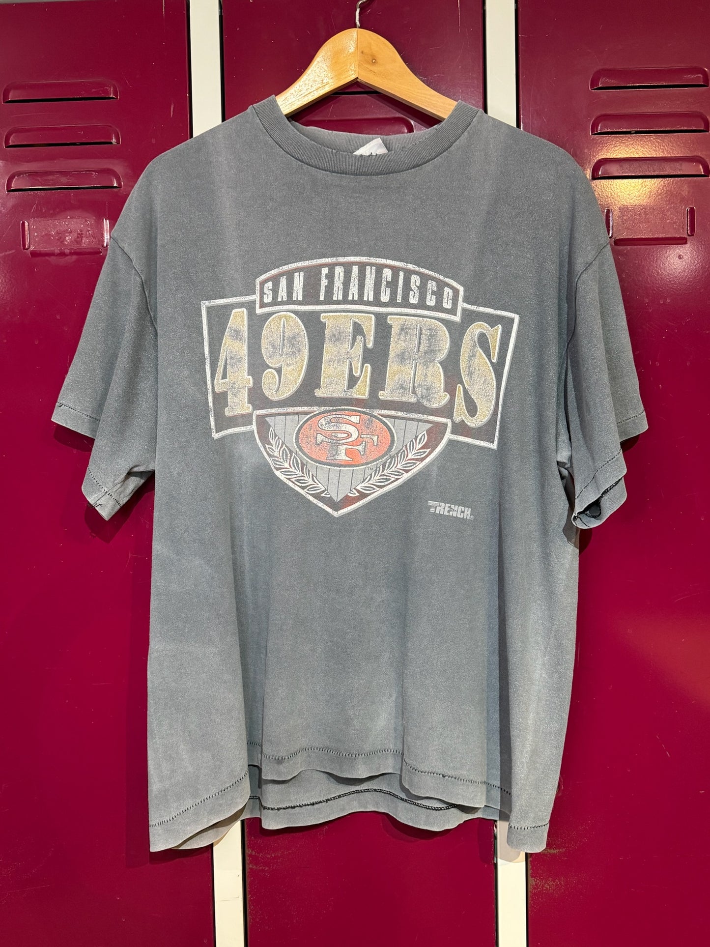 VINTAGE 90s SAN FRANCISON 49ERS TRENCH ULTRA T-SHIRT SZ: XL
