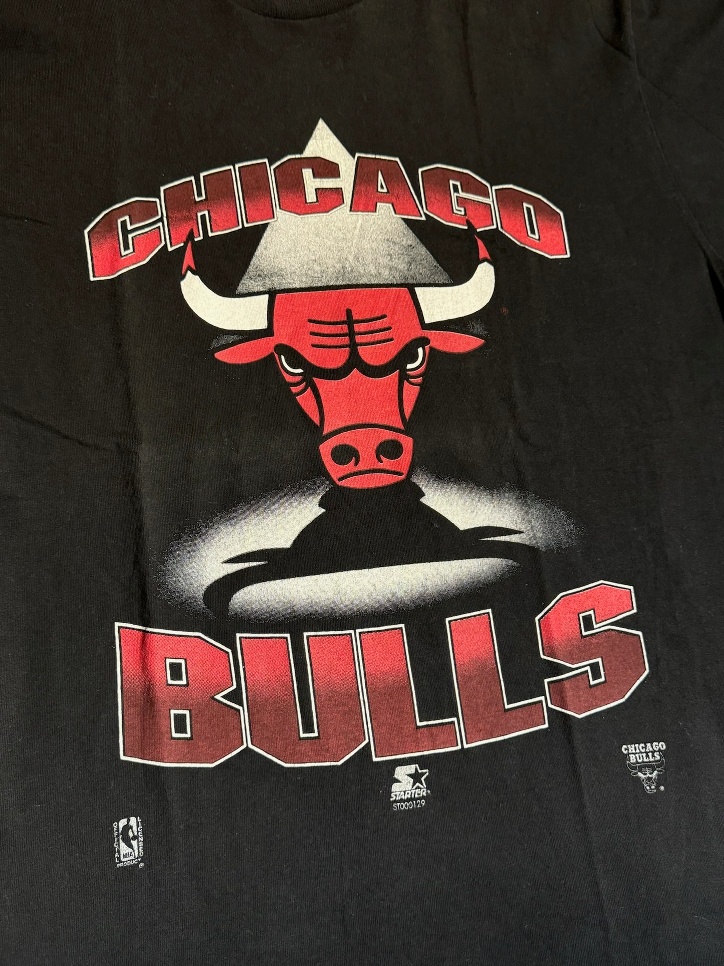 VINTAGE 90s CHICAGO BULLS STARTER NBA BASKETBALL T-SHIRT SZ: L