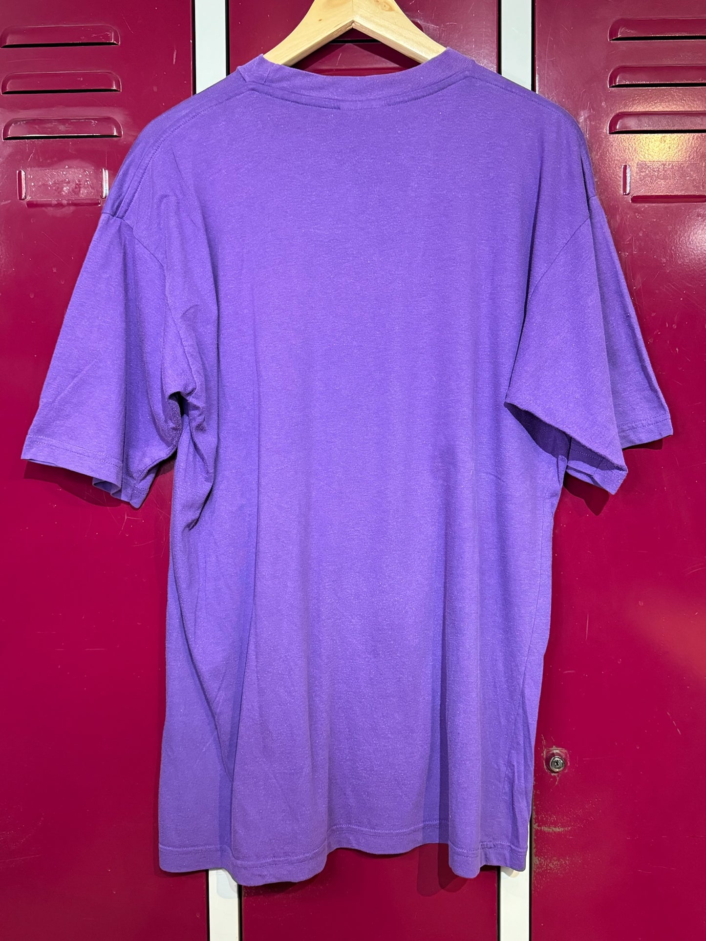 VINTAGE 90s LOS ANGELES LAKERS BY MAGIC JOHNSON NBA T-SHIRT SZ: M