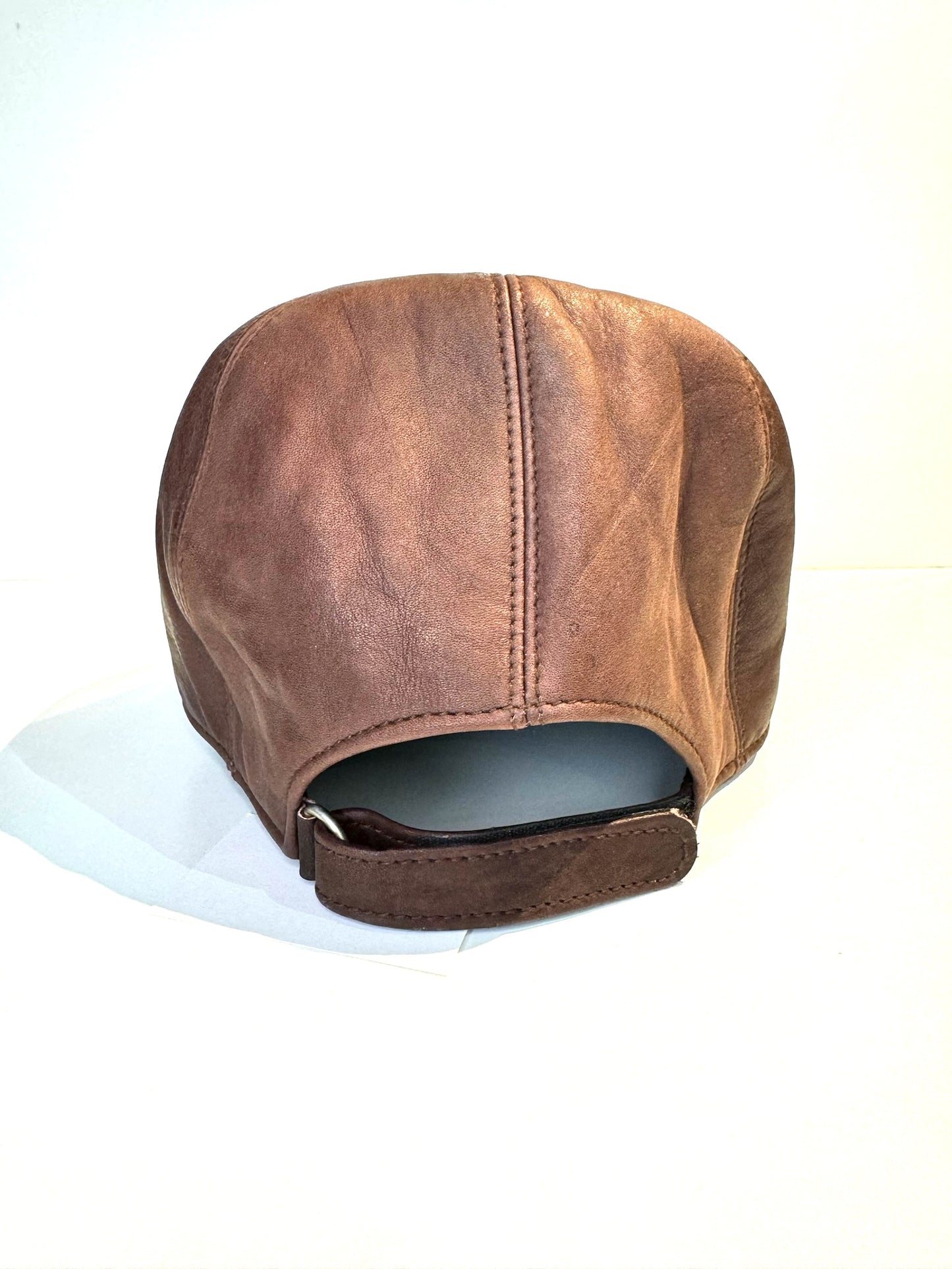 VINTAGE HARLEY DAVIDSON GENUINE LEATHER MOTORCYCLE SCRATCHBACK CAP HAT